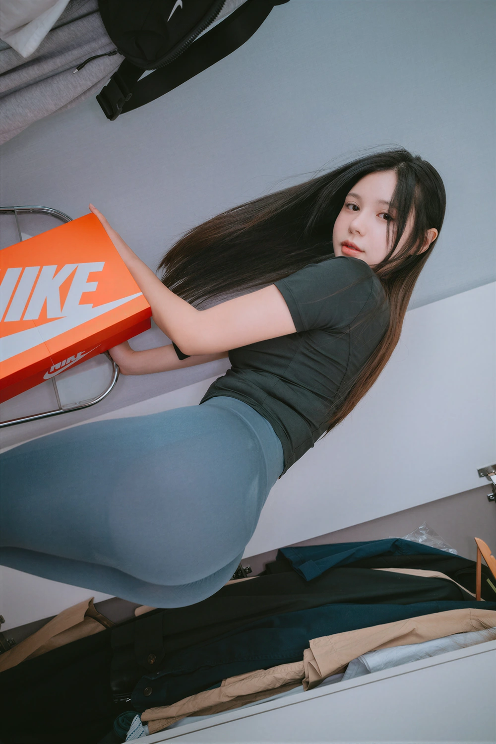 Seoahn 서안 – DJAWA 「What’s Your Size」の写真 9