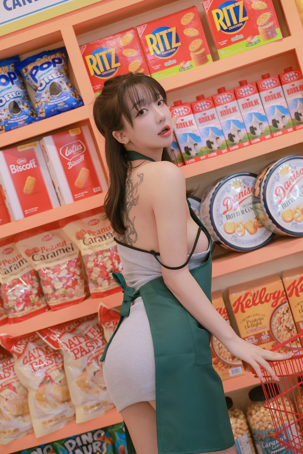 Son Yeeun 손예은 – Photobook 「Night Shift」の写真 29