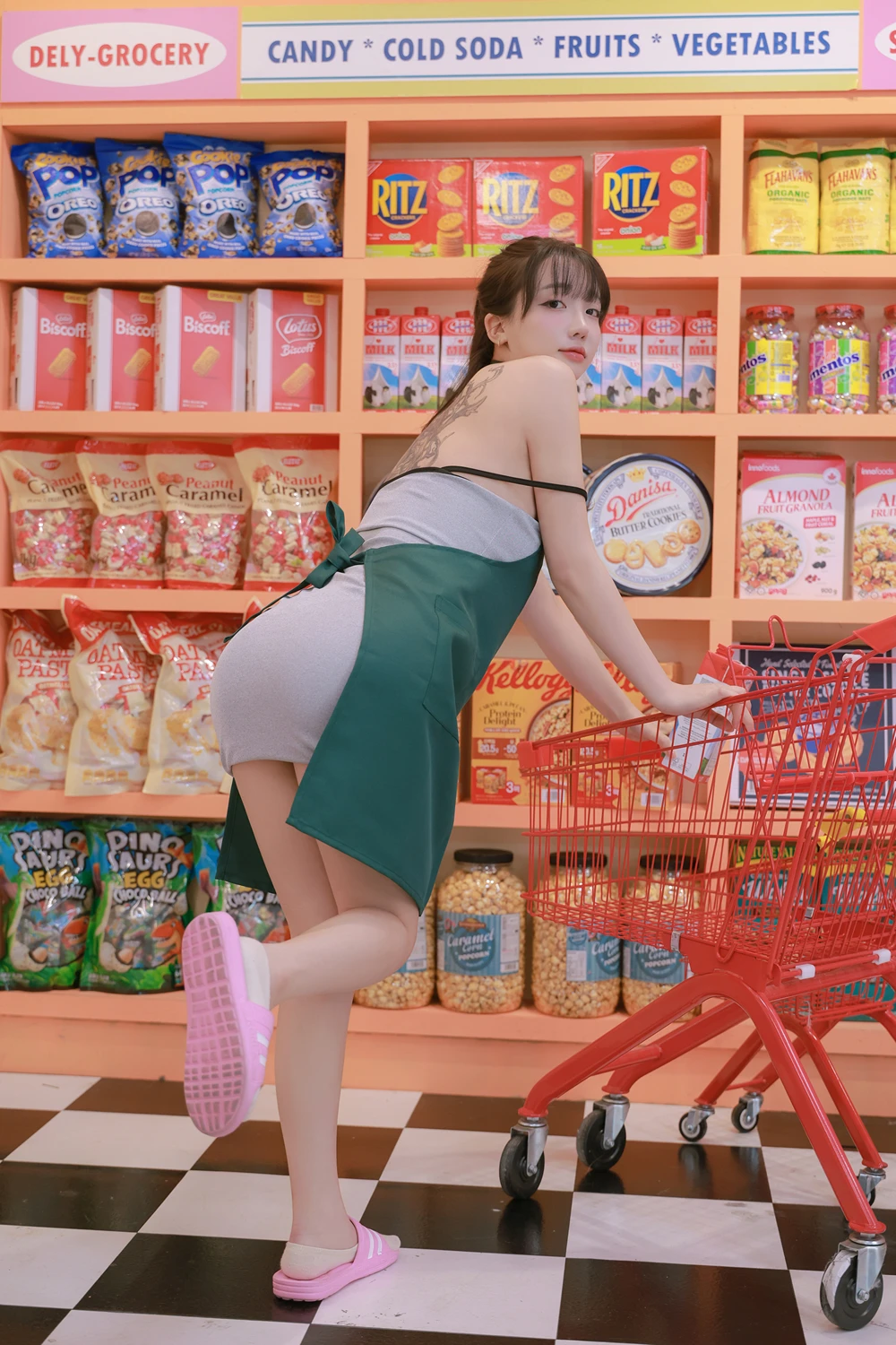 Son Yeeun 손예은 – Photobook 「Night Shift」の写真 33