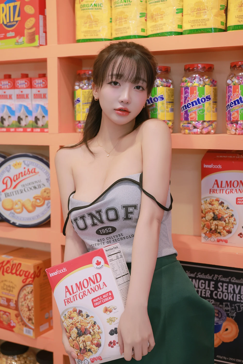Son Yeeun 손예은 – Photobook 「Night Shift」の写真 49