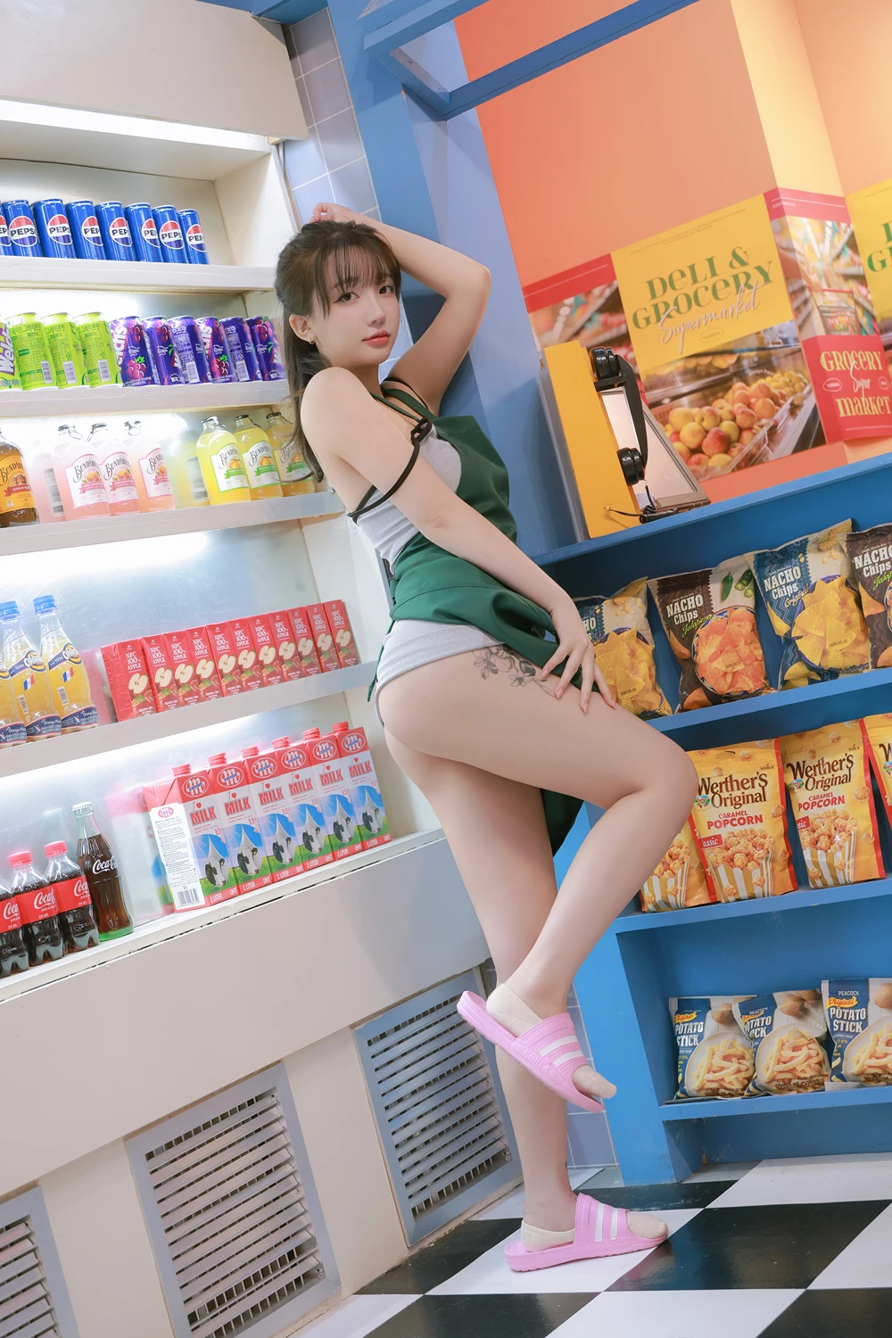 Son Yeeun 손예은 – Photobook 「Night Shift」の写真 69