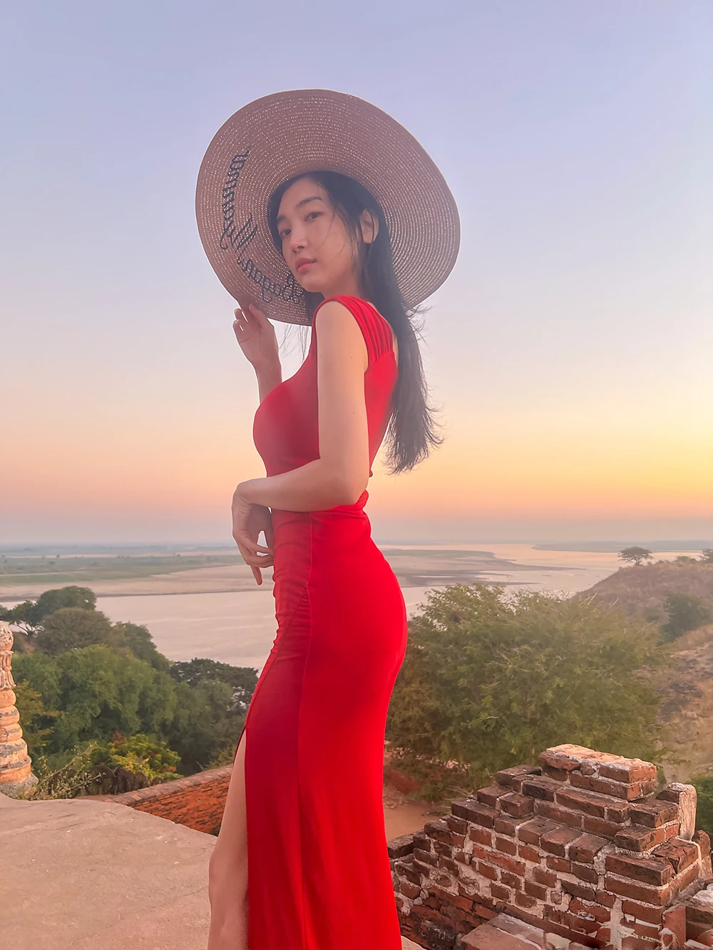 Leezy 이지 – Patreon 2025.02 Vol.02