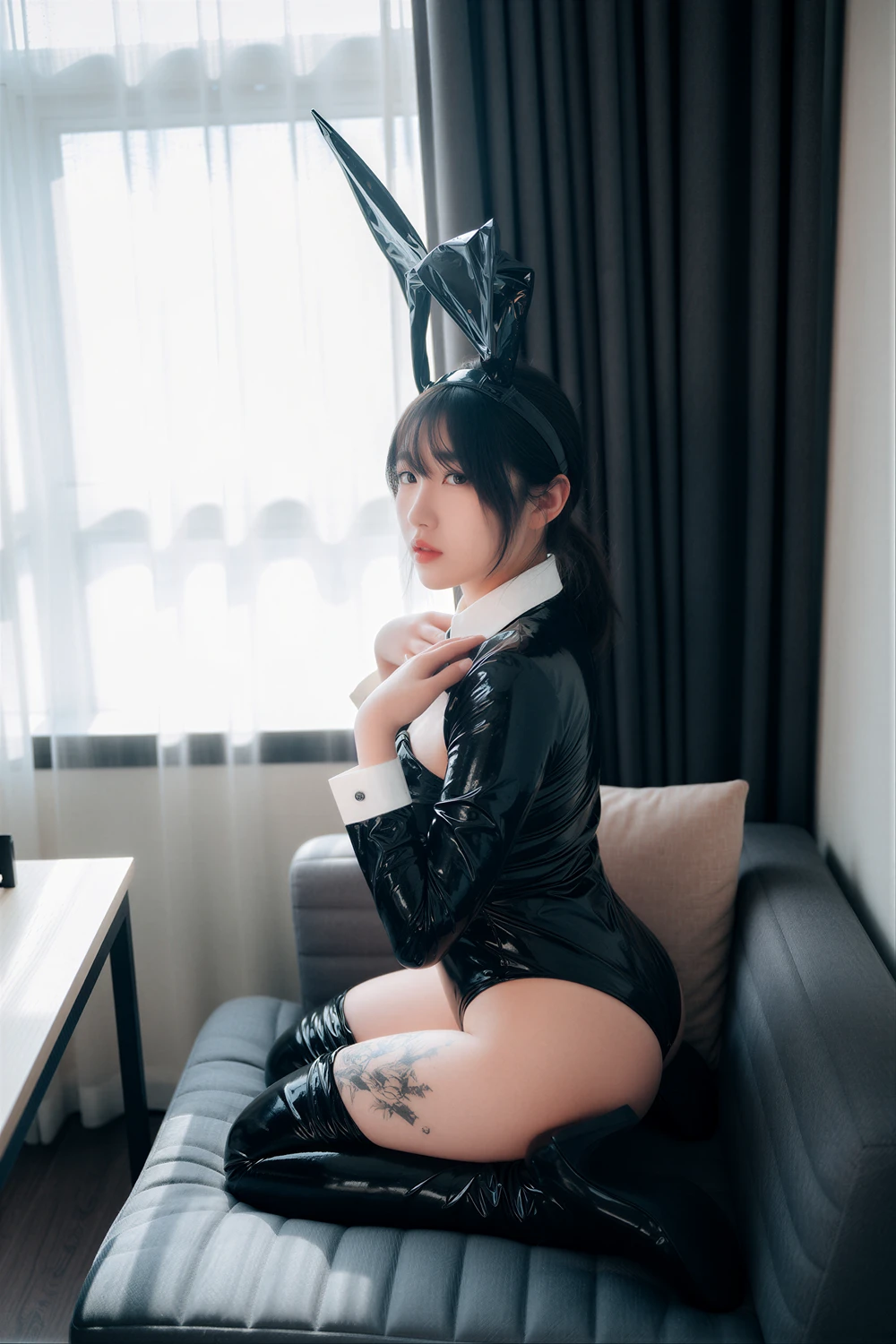 Sonson 손손 – Photobook 「cumXXXX on my XXXX」の写真 5