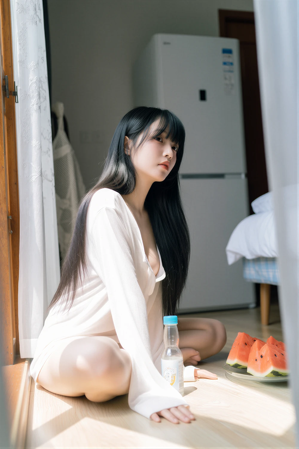 Yun Gae-gul 윤개굴 – Herovia 「Summer Sunshine」の写真 5