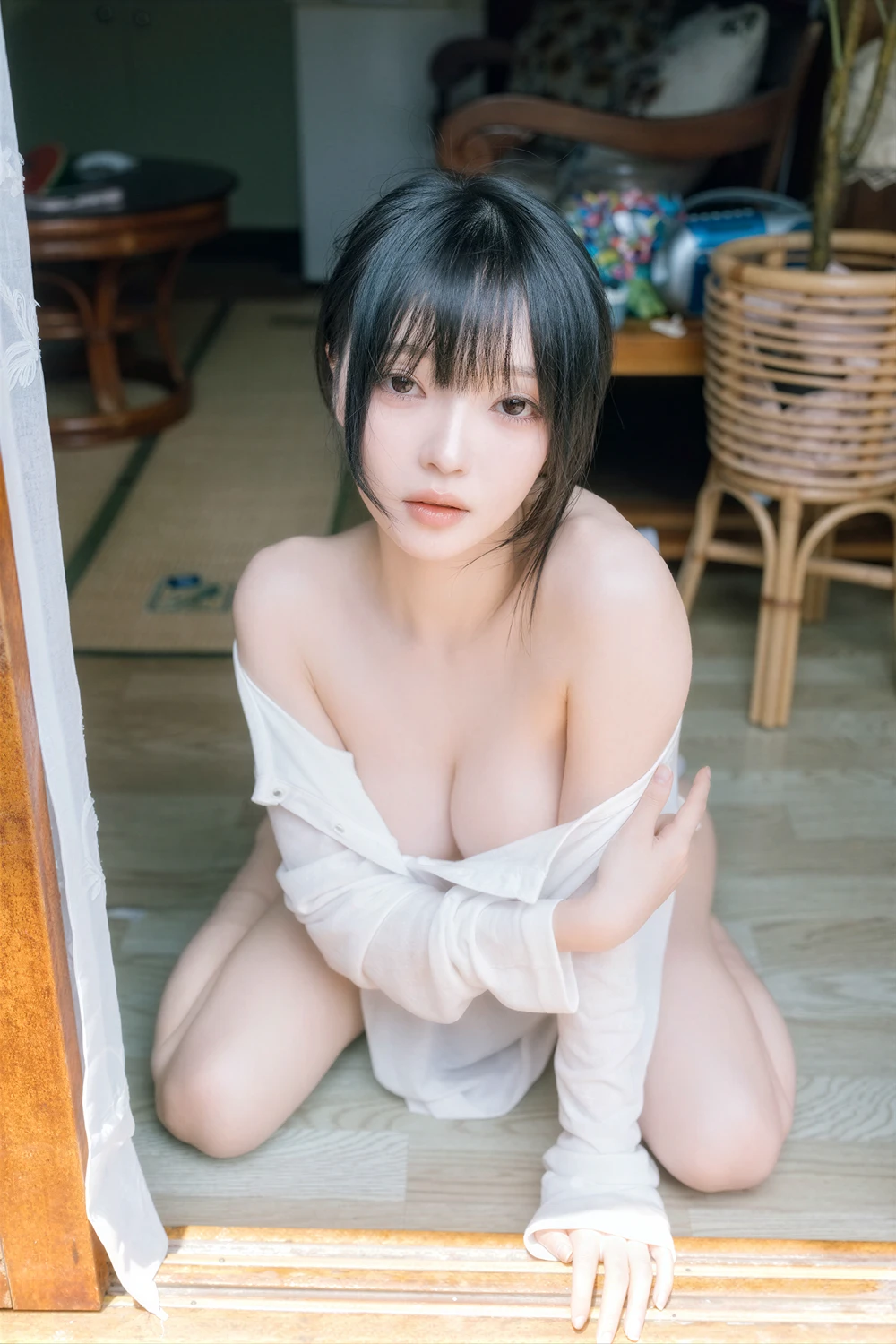 Yun Gae-gul 윤개굴 – Herovia 「Summer Sunshine」の写真 33