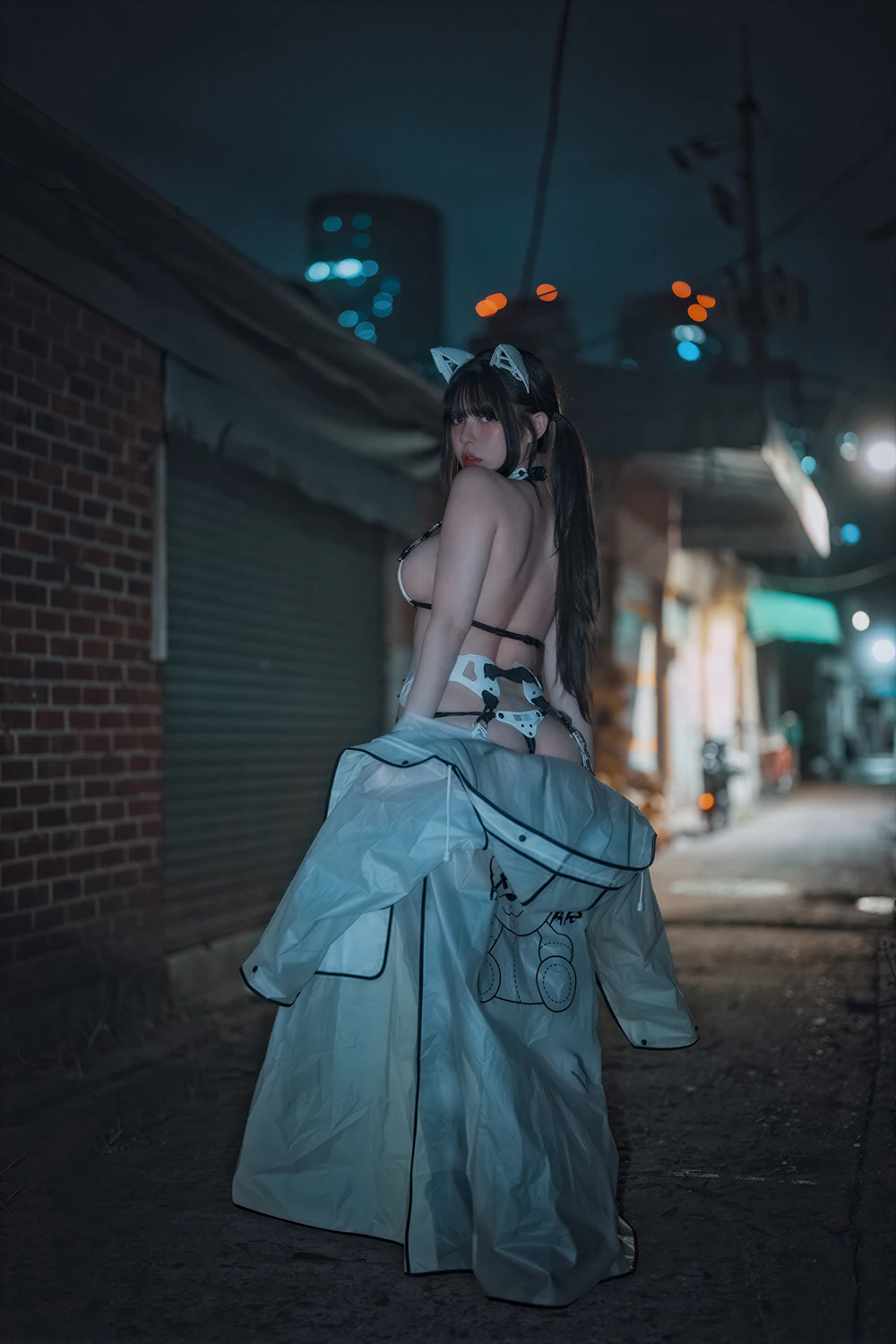 Yudi 유디 – DJAWA 「Nightcrawler Cybercat」の写真 13