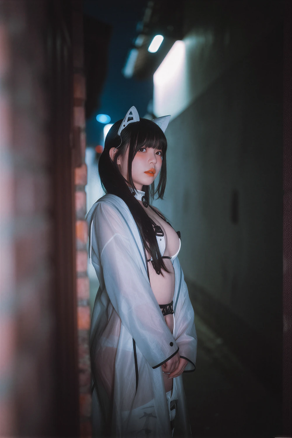 Yudi 유디 – DJAWA 「Nightcrawler Cybercat」の写真 21