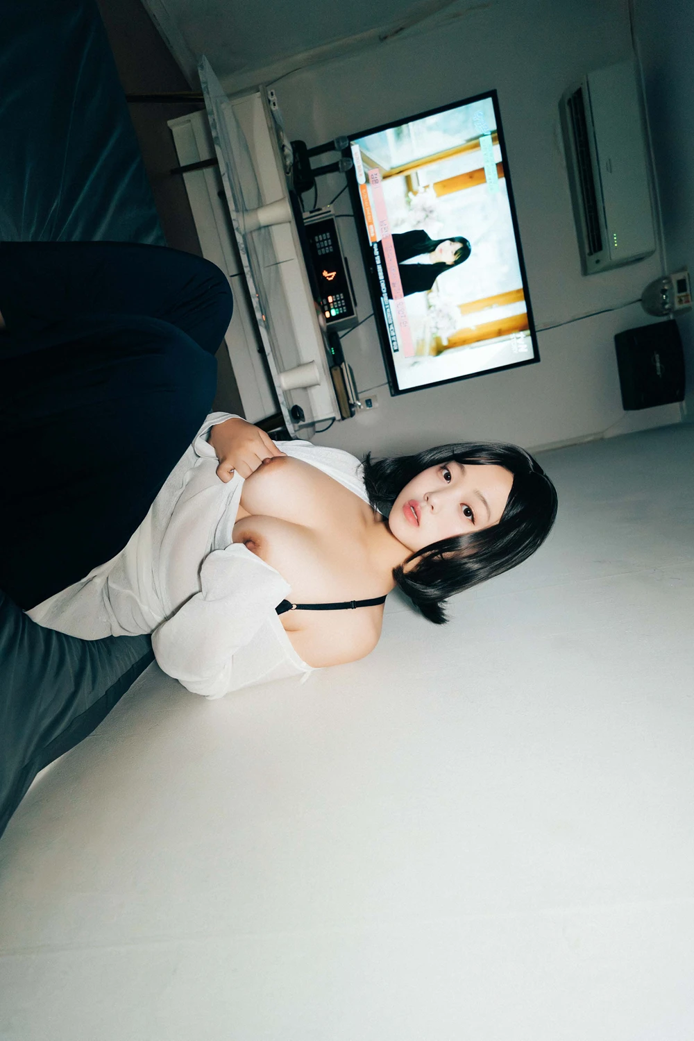 EunWoo 은우 – Haivia Photobook 「Video Room」の写真 15