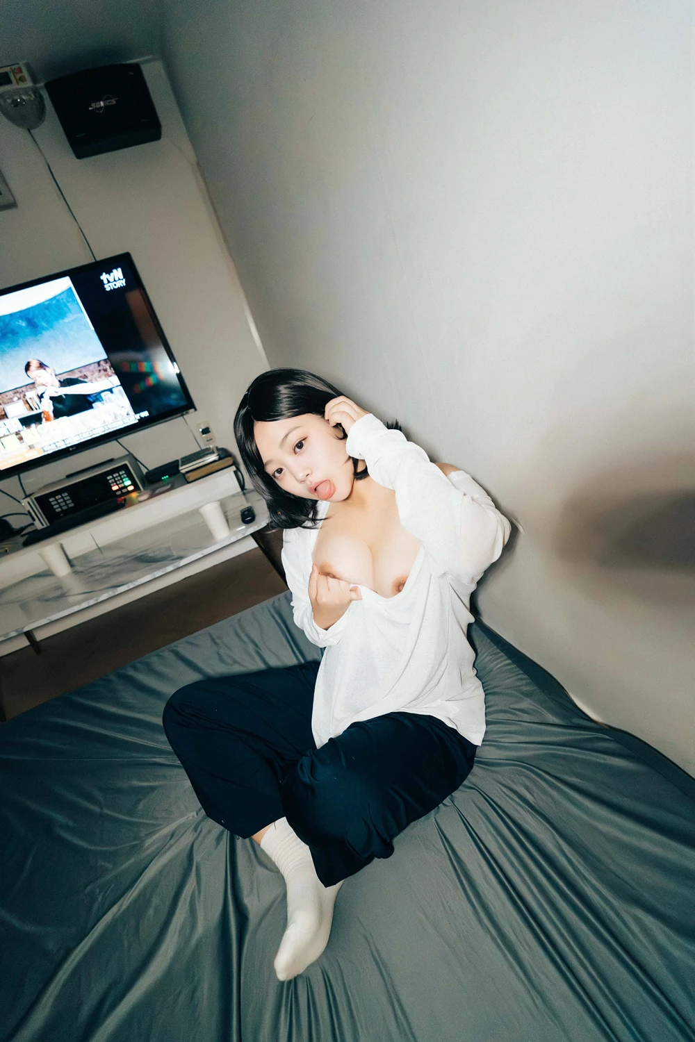 EunWoo 은우 – Haivia Photobook 「Video Room」の写真 19