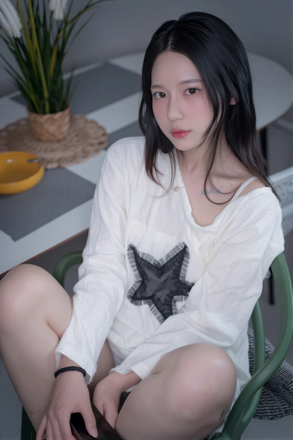 Yeha 예하 – X-LEVEL Vol.81 「Bitch Sister」の写真 3