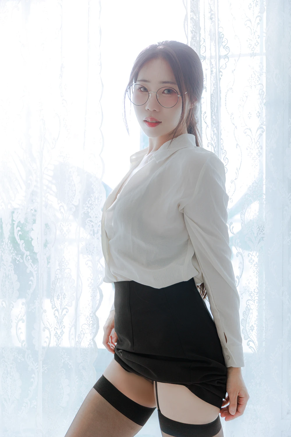 EUN 은 – Porrinn 「Office Girl」の写真 13