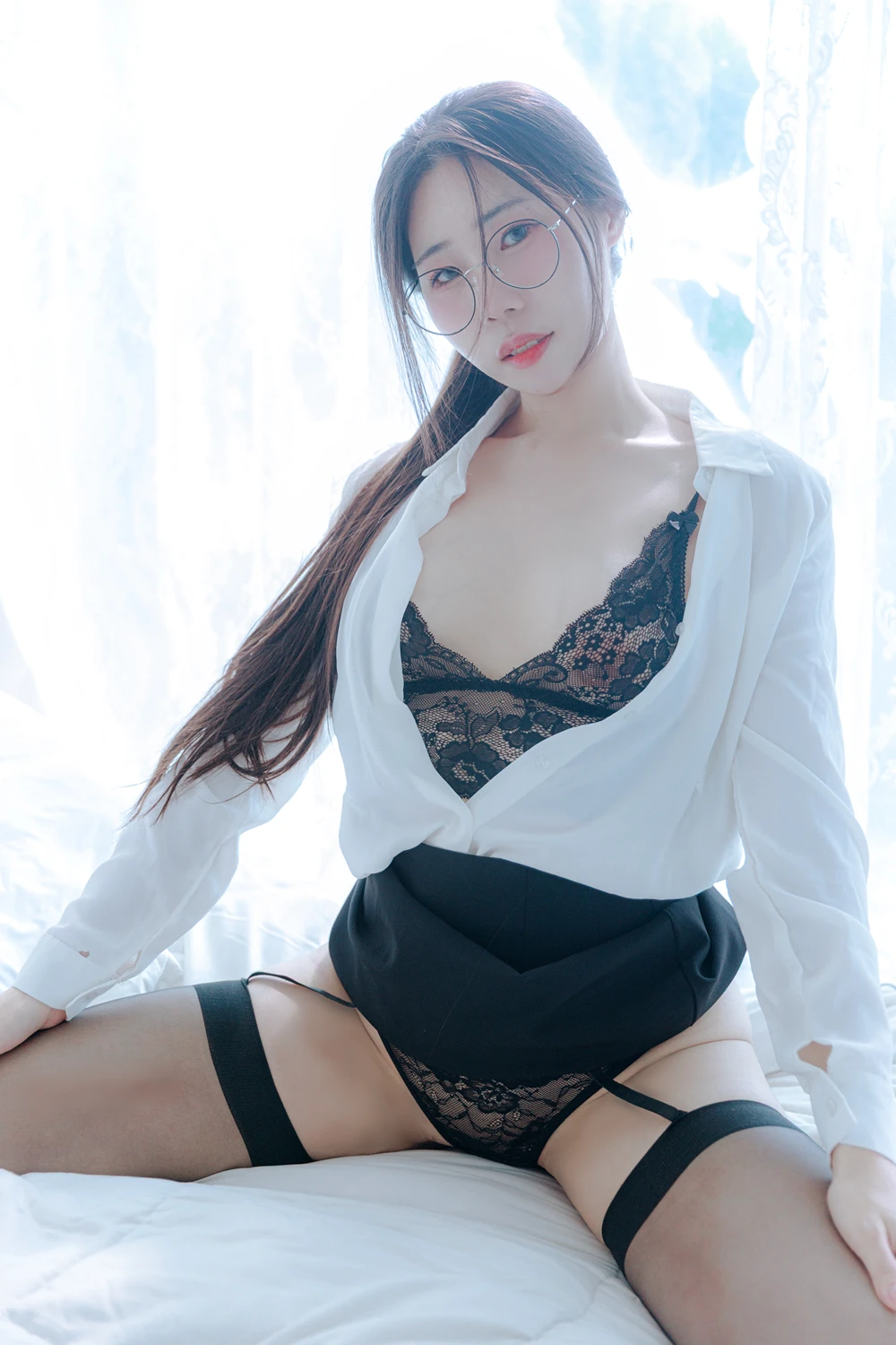 EUN 은 – Porrinn 「Office Girl」の写真 19