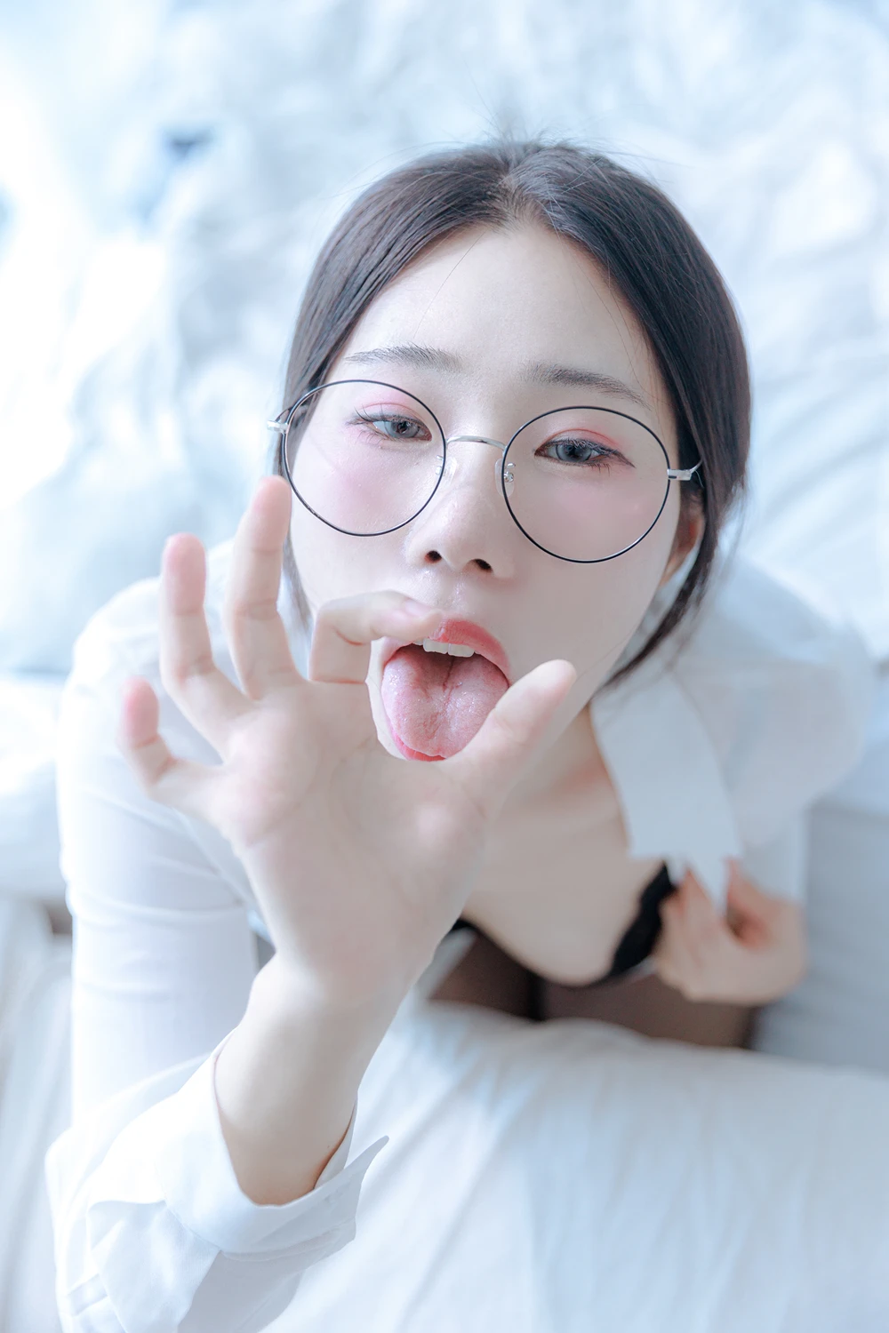 EUN 은 – Porrinn 「Office Girl」の写真 26