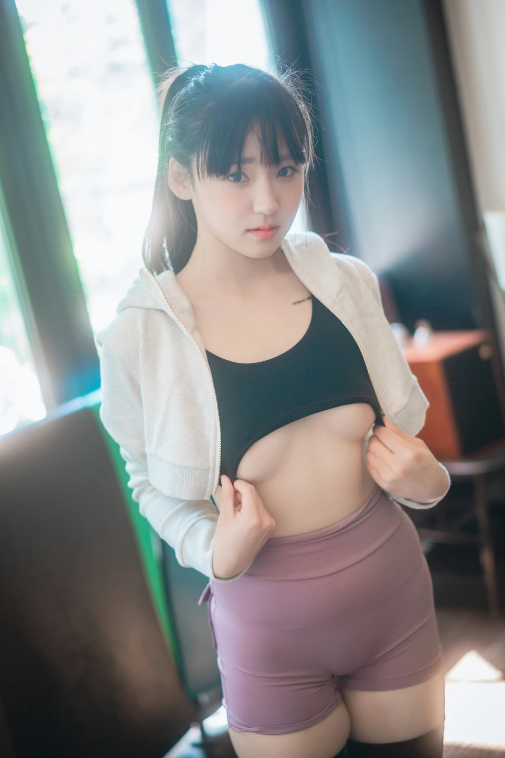 Hendoong 혠둥이 – DJAWA 「Loose and Tight – Relief and Relax」の写真 9