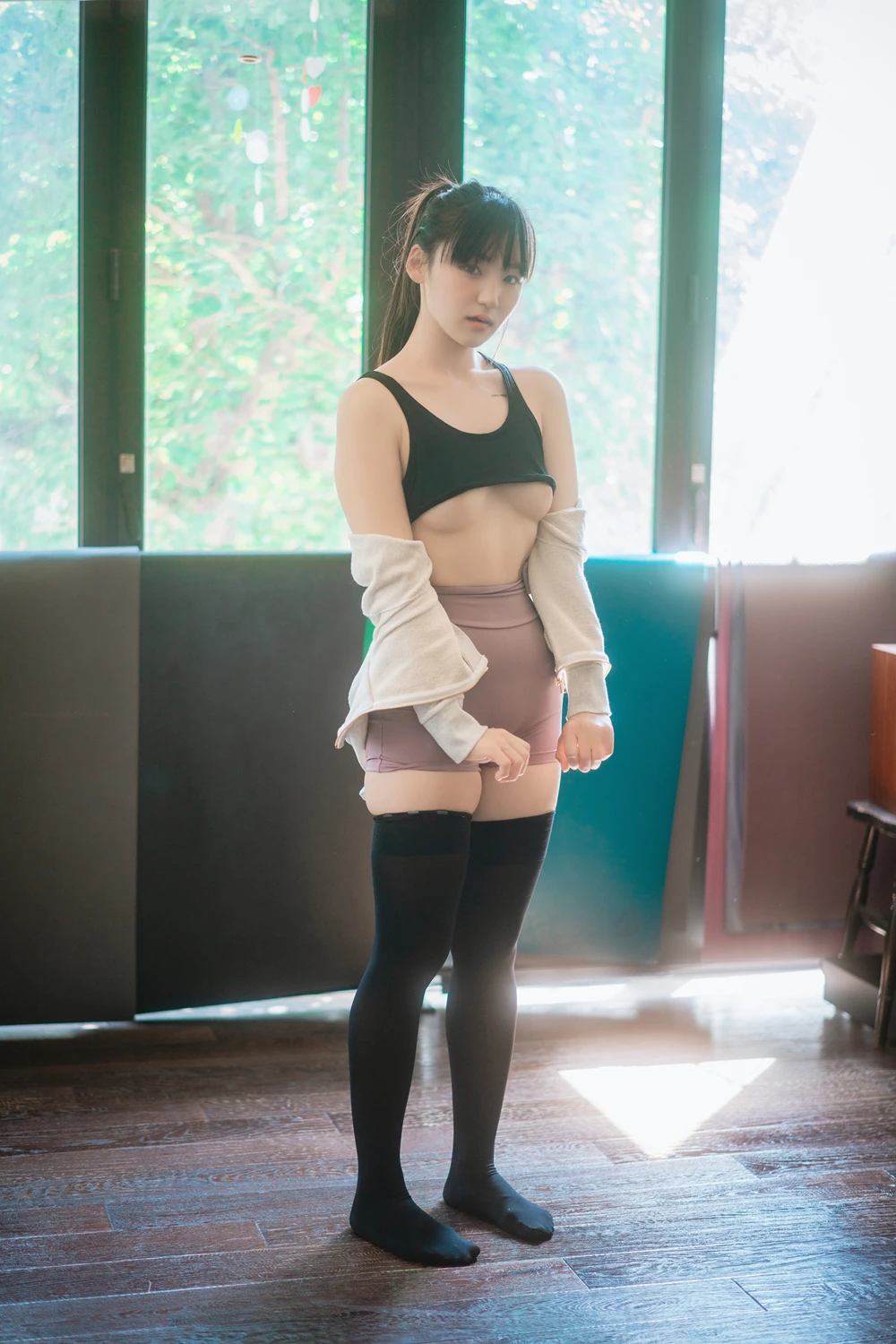 Hendoong 혠둥이 – DJAWA 「Loose and Tight – Relief and Relax」の写真 15