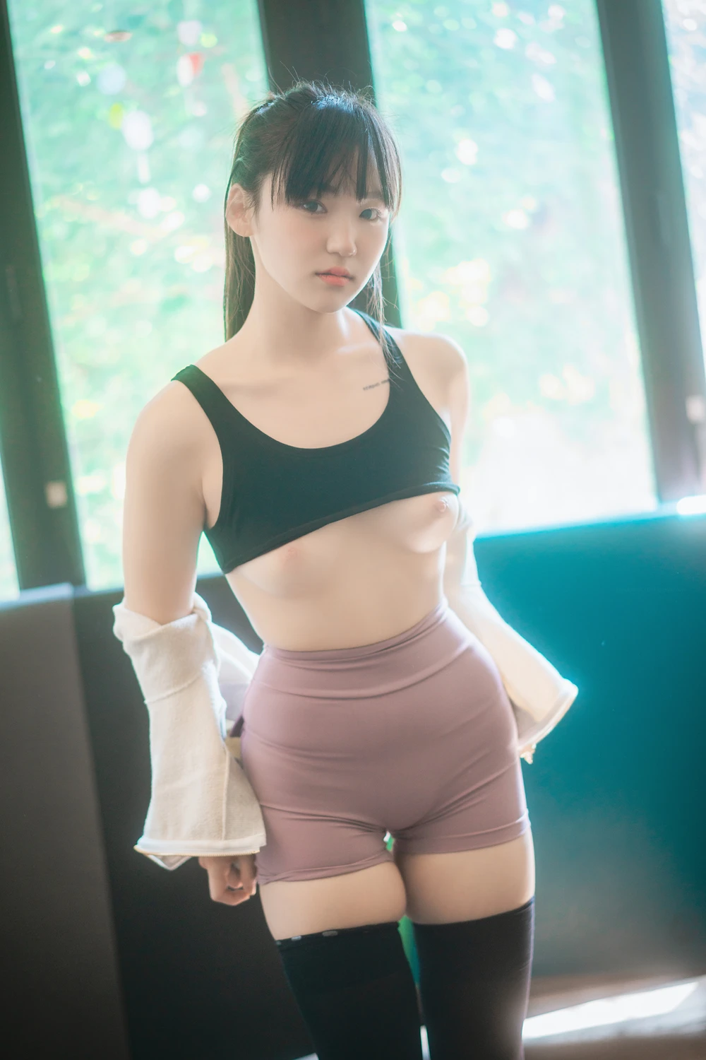 Hendoong 혠둥이 – DJAWA 「Loose and Tight – Relief and Relax」の写真 16