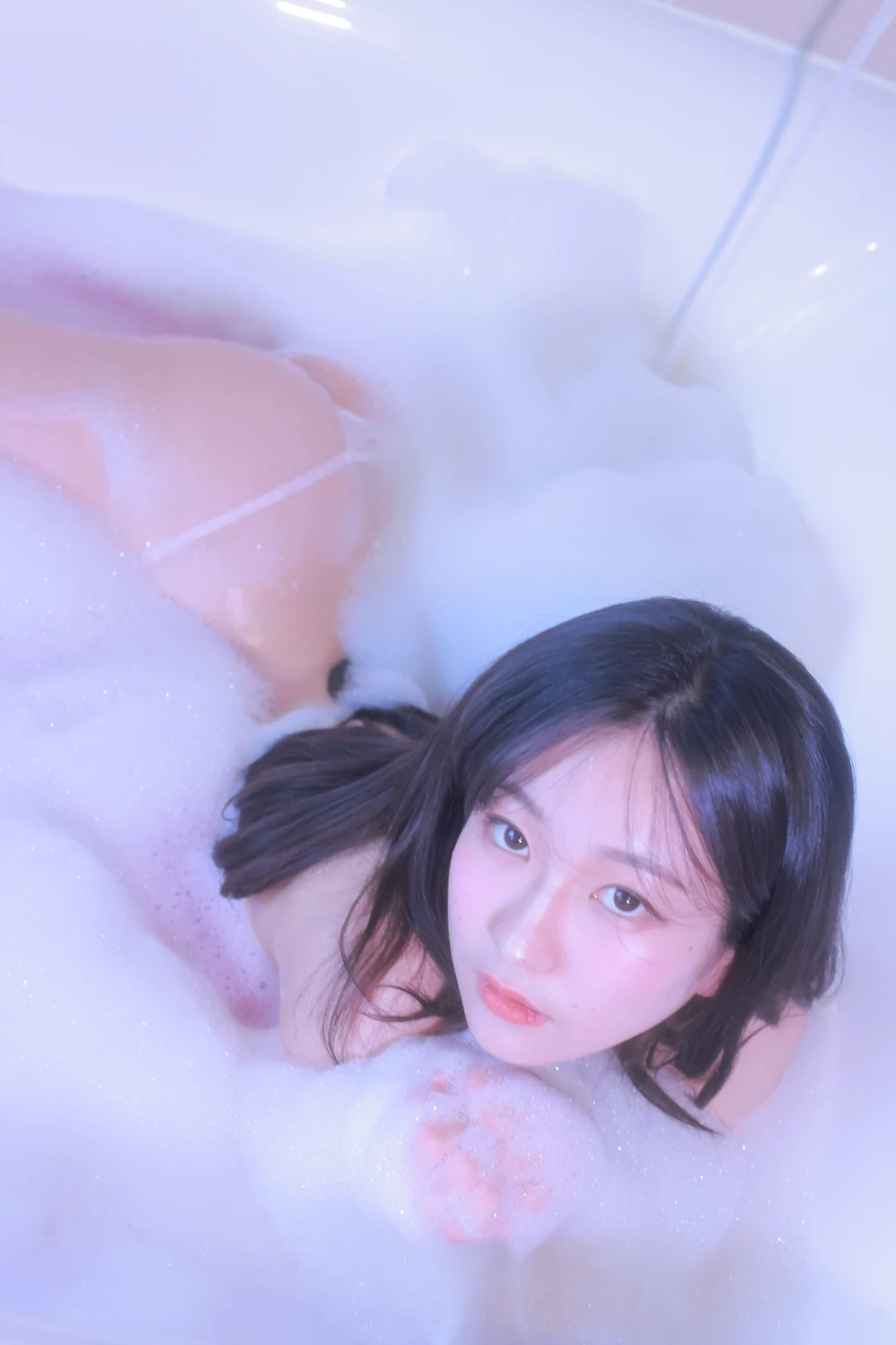Sehee 세희 & Zia 지아 – Photobook 「Bathtub」の写真 7
