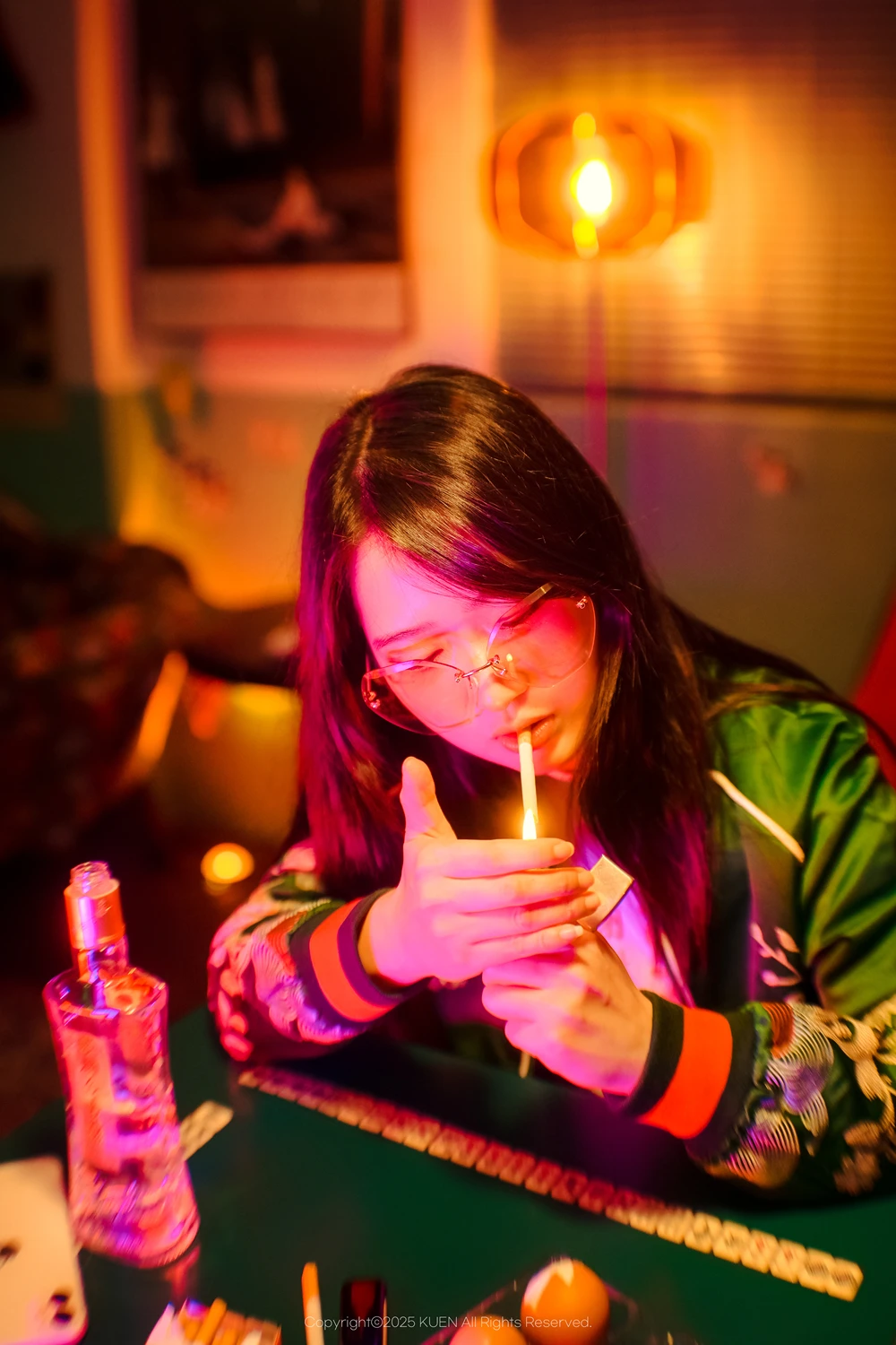 Miho 미호 – KUEN Photobook 「Naked Killer」の写真 2