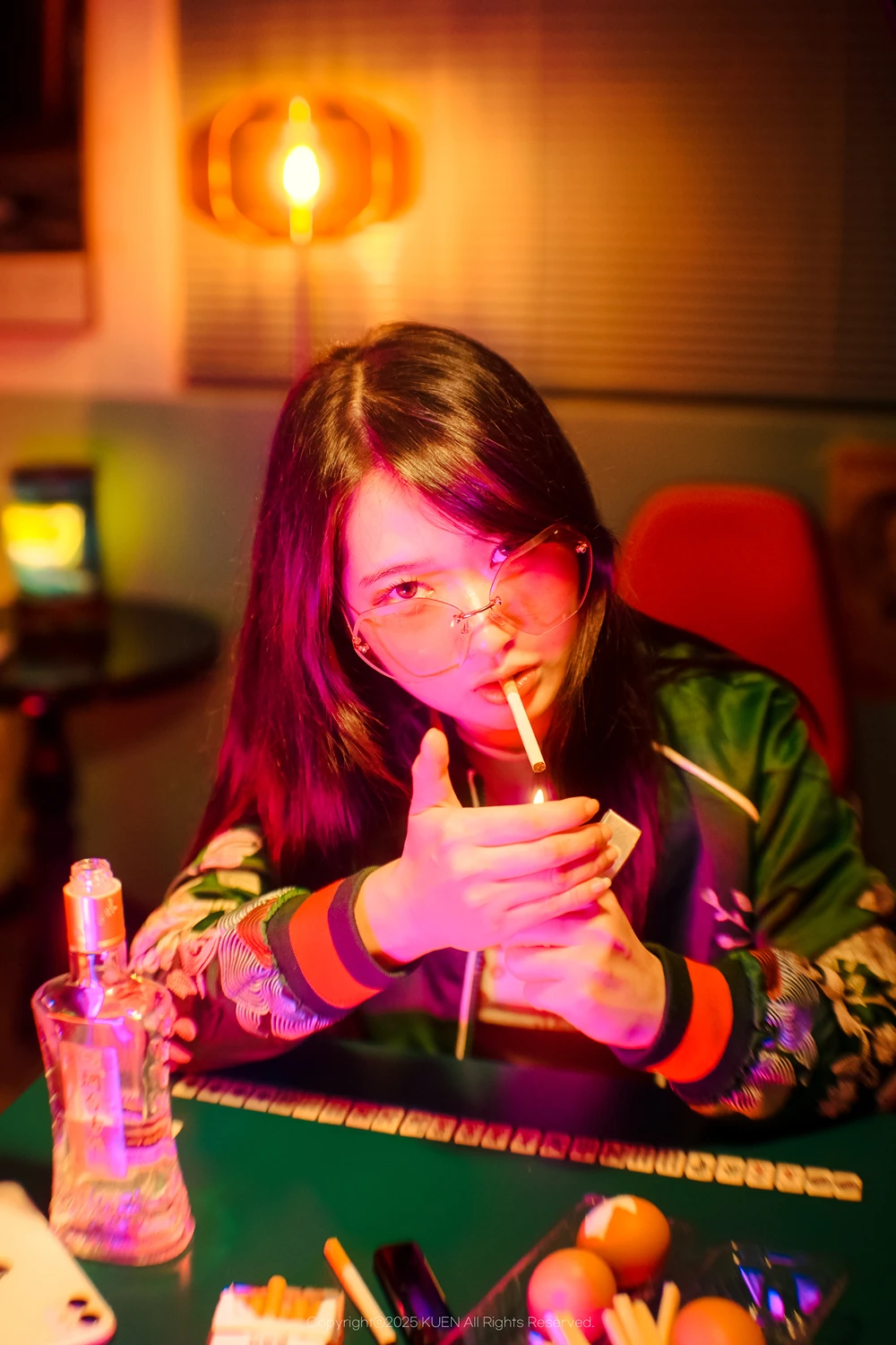 Miho 미호 – KUEN Photobook 「Naked Killer」の写真 3