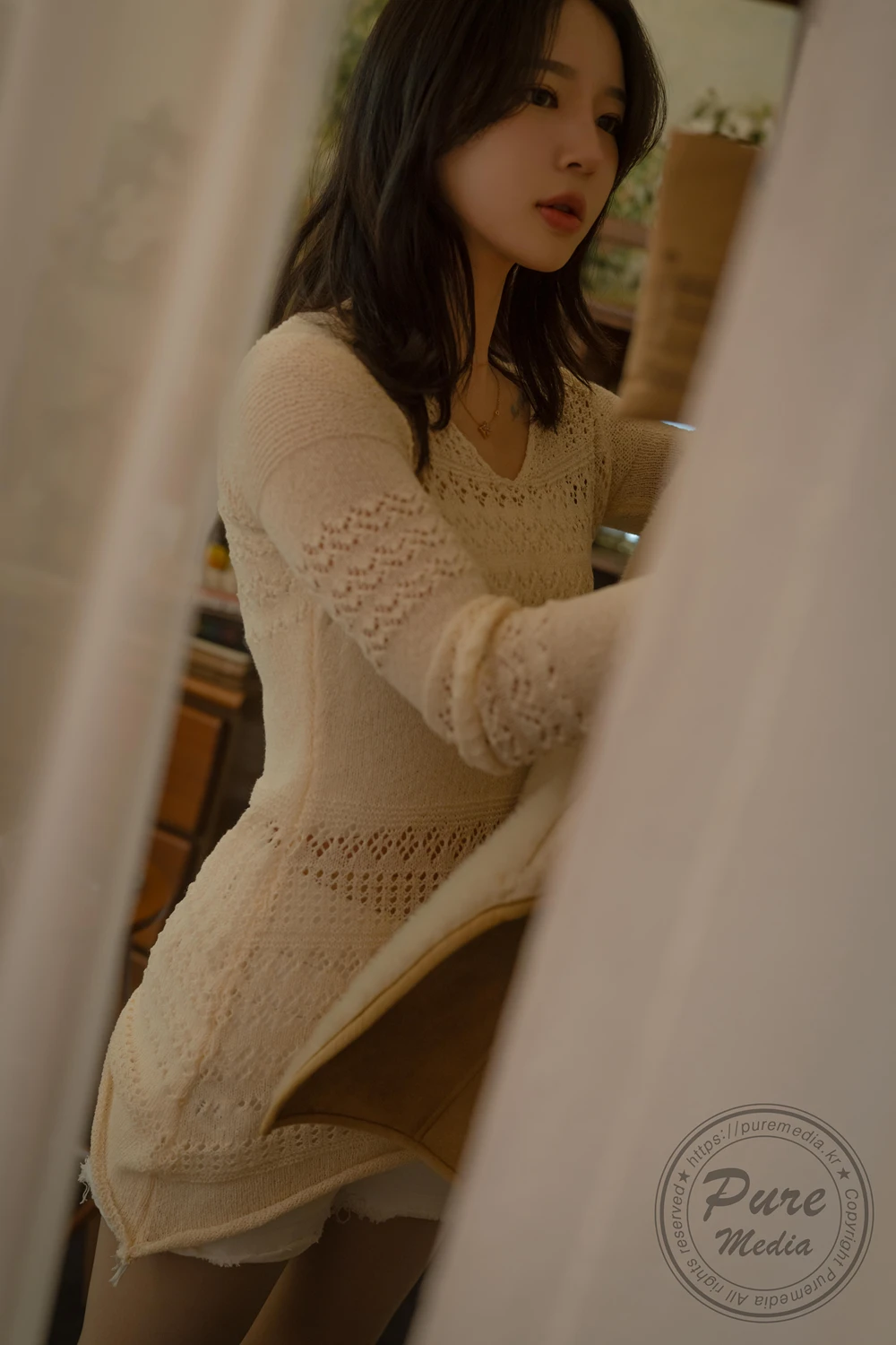 Yeha 예하 – Pure Media Vol.321 「The Nude Model」の写真 9