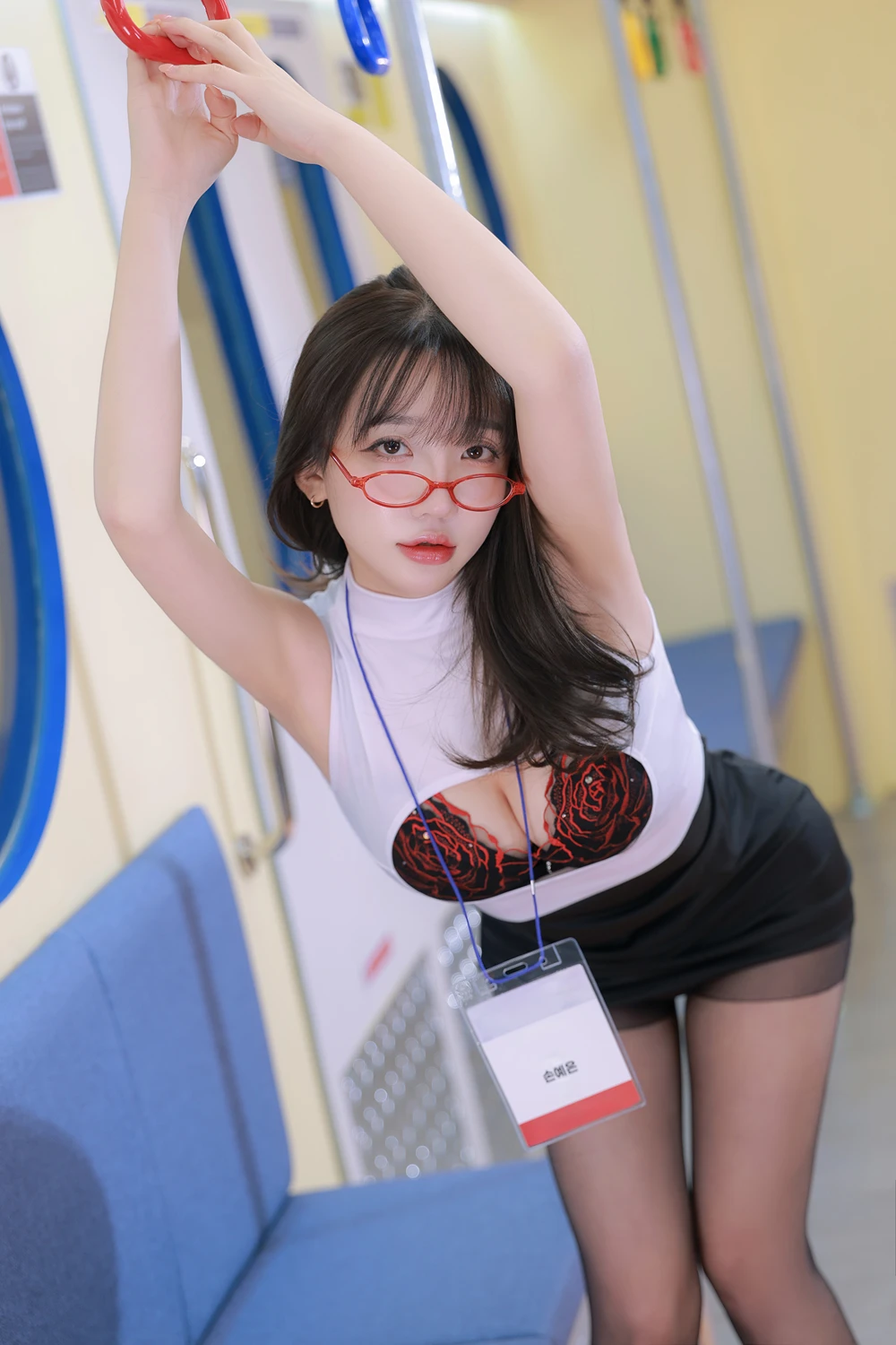 Son Yeeun 손예은 – Photobook 「Last Stop」の写真 5