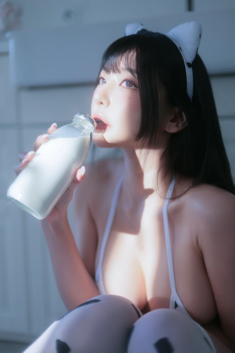 Dongeuran 동그란 – PhotoBook 「Milk Cow #01」の写真 25