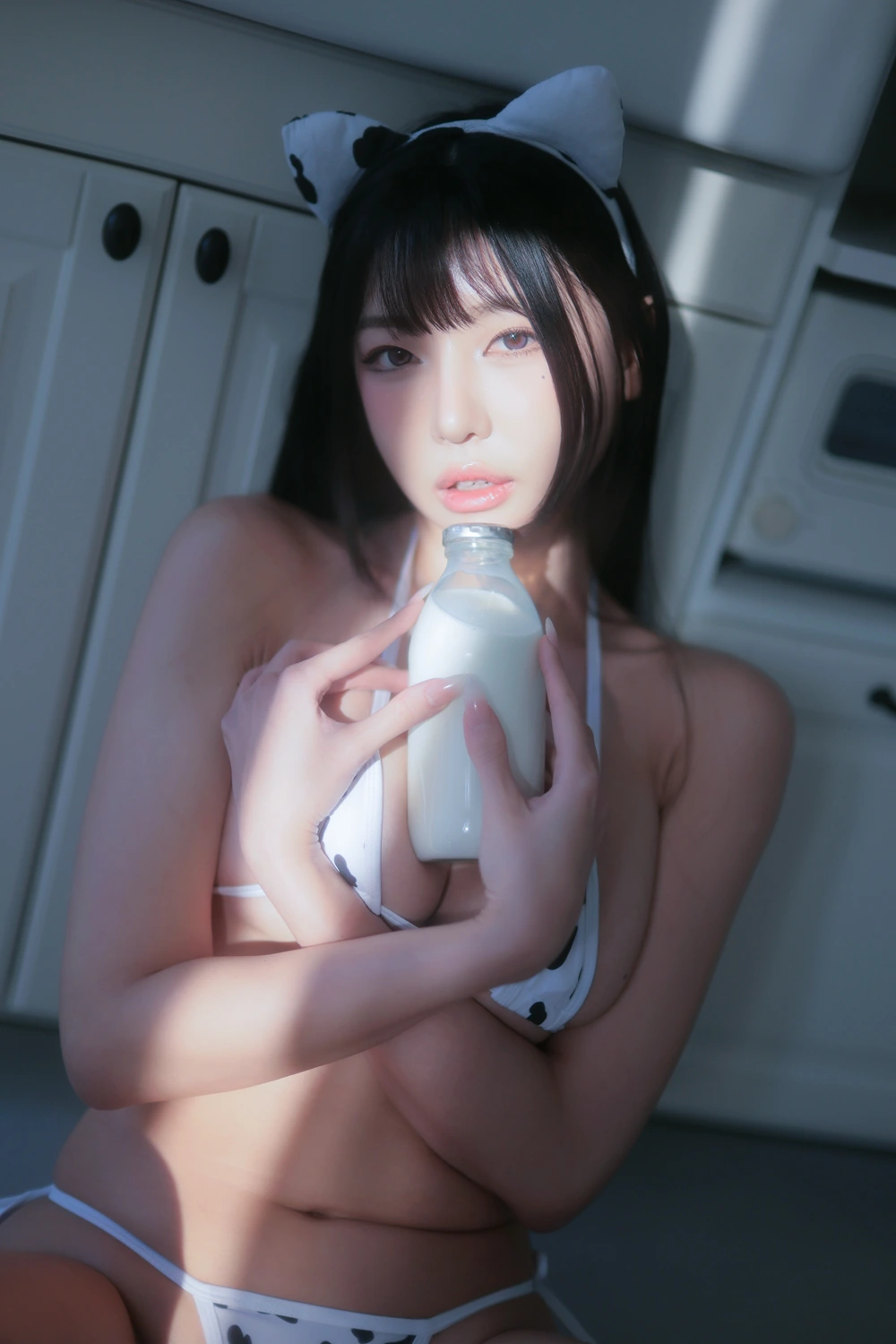 Dongeuran 동그란 – PhotoBook 「Milk Cow #01」の写真 65