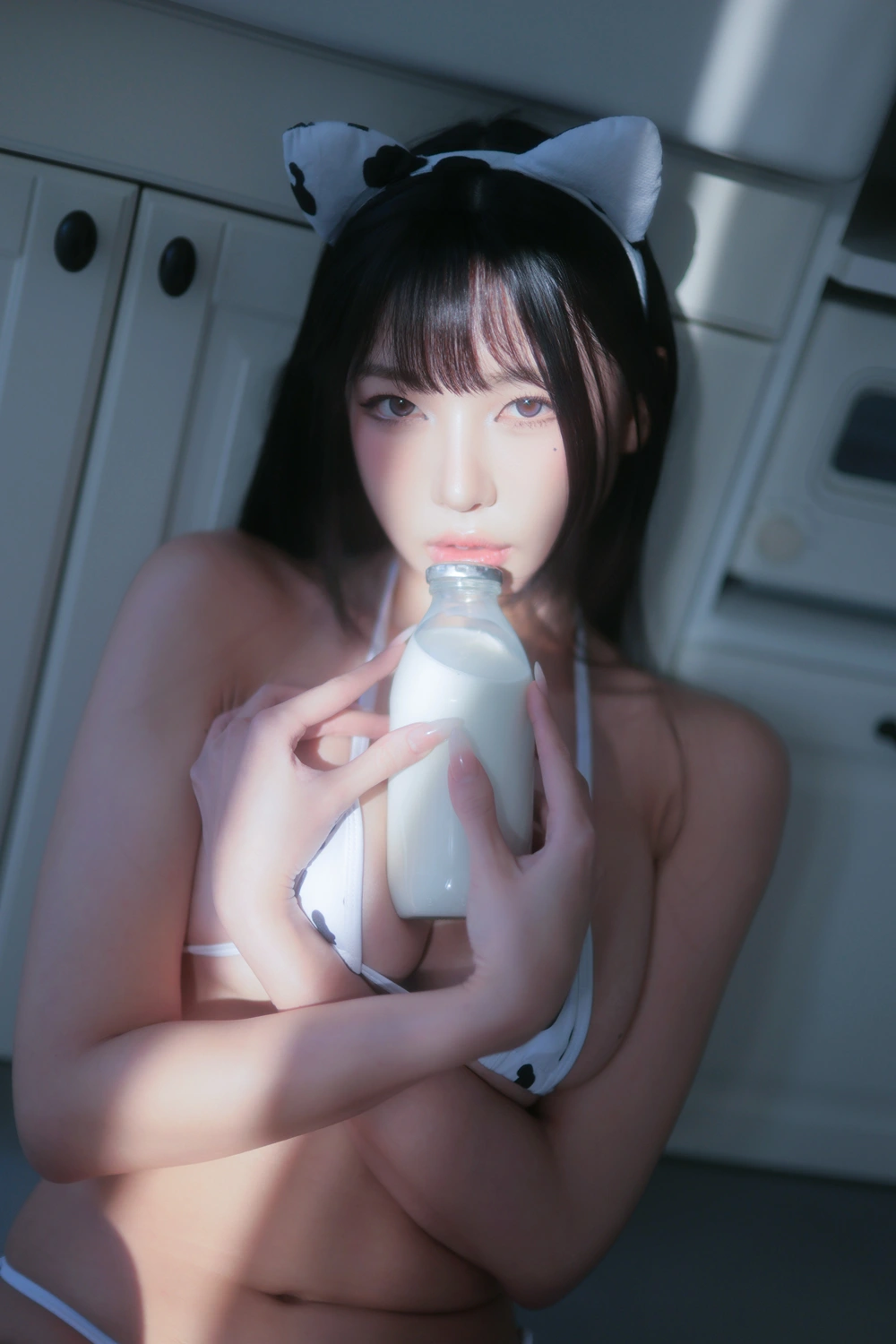 Dongeuran 동그란 – PhotoBook 「Milk Cow #01」の写真 67