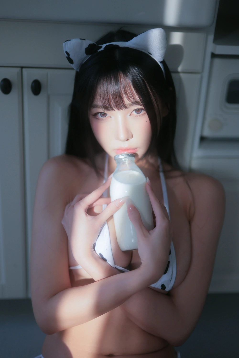 Dongeuran 동그란 – PhotoBook 「Milk Cow #01」の写真 69