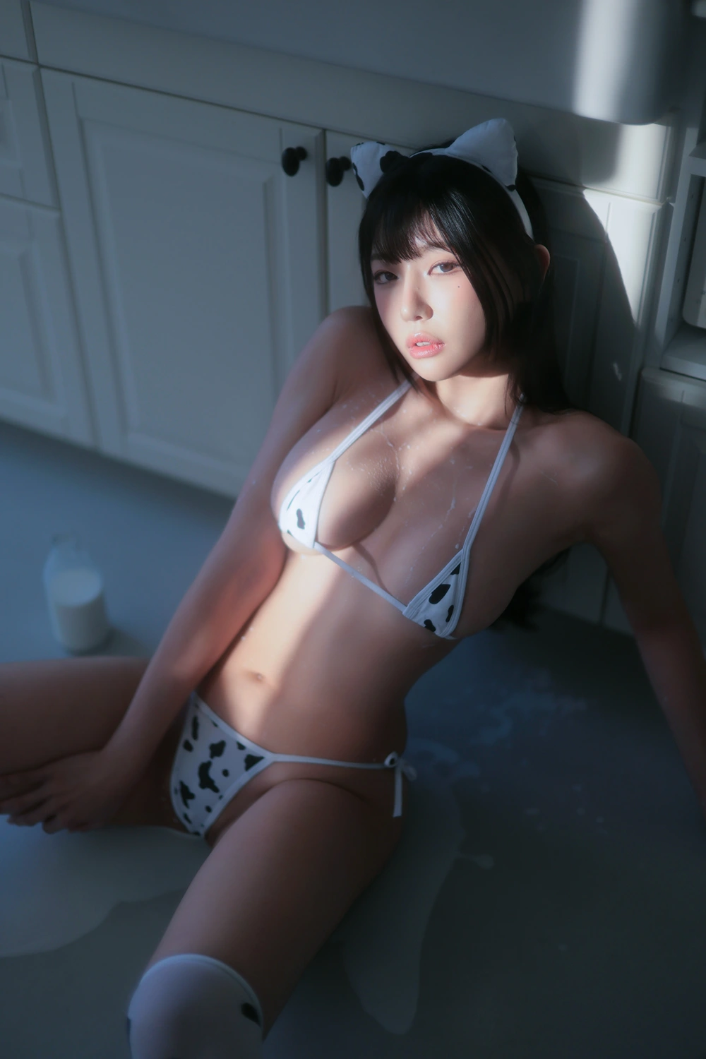 Dongeuran 동그란 – PhotoBook 「Milk Cow #01」の写真 106