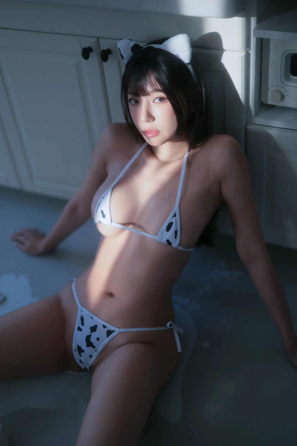 Dongeuran 동그란 – PhotoBook 「Milk Cow #01」の写真 112