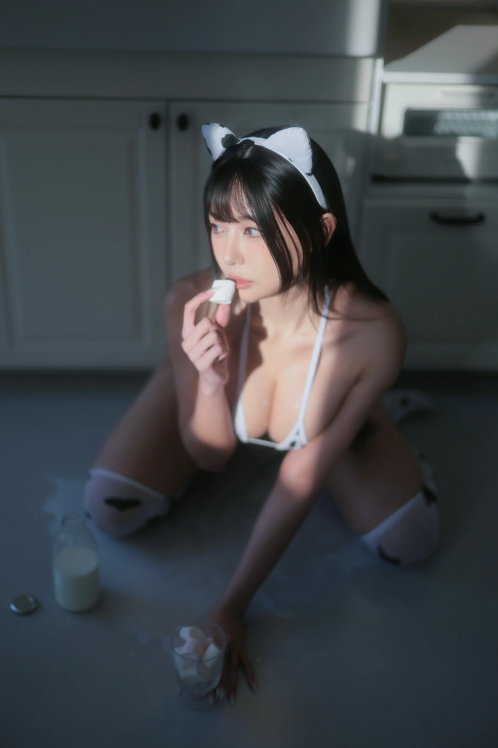 Dongeuran 동그란 – PhotoBook 「Milk Cow #01」の写真 119