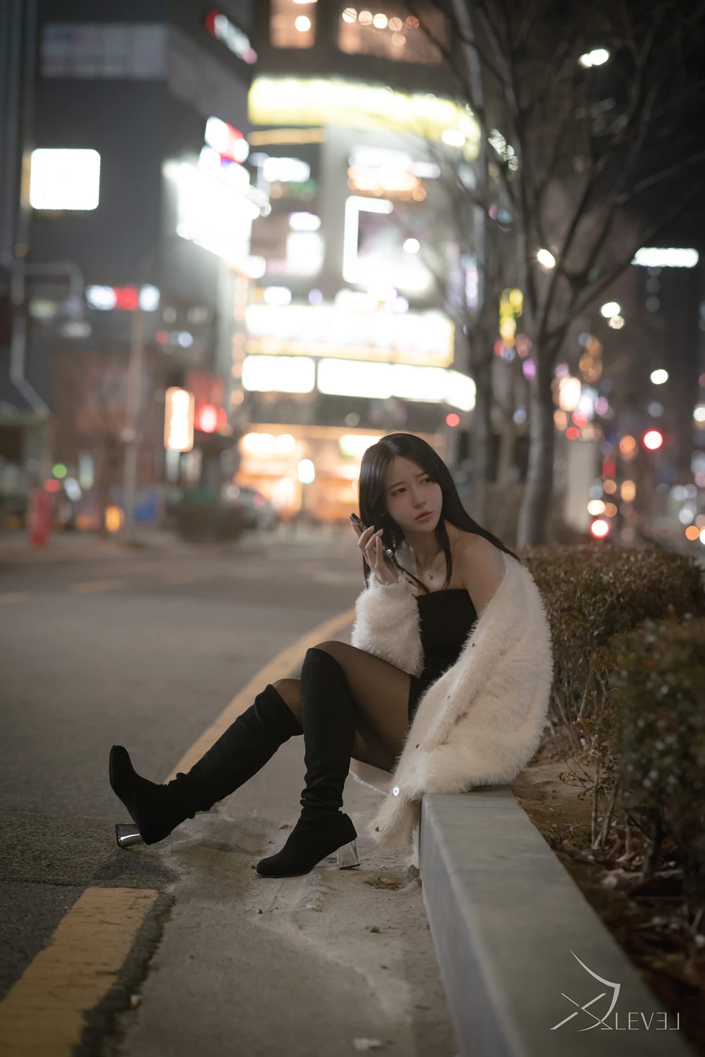 Yeha 예하 – X-LEVEL 「Black Out」の写真 6