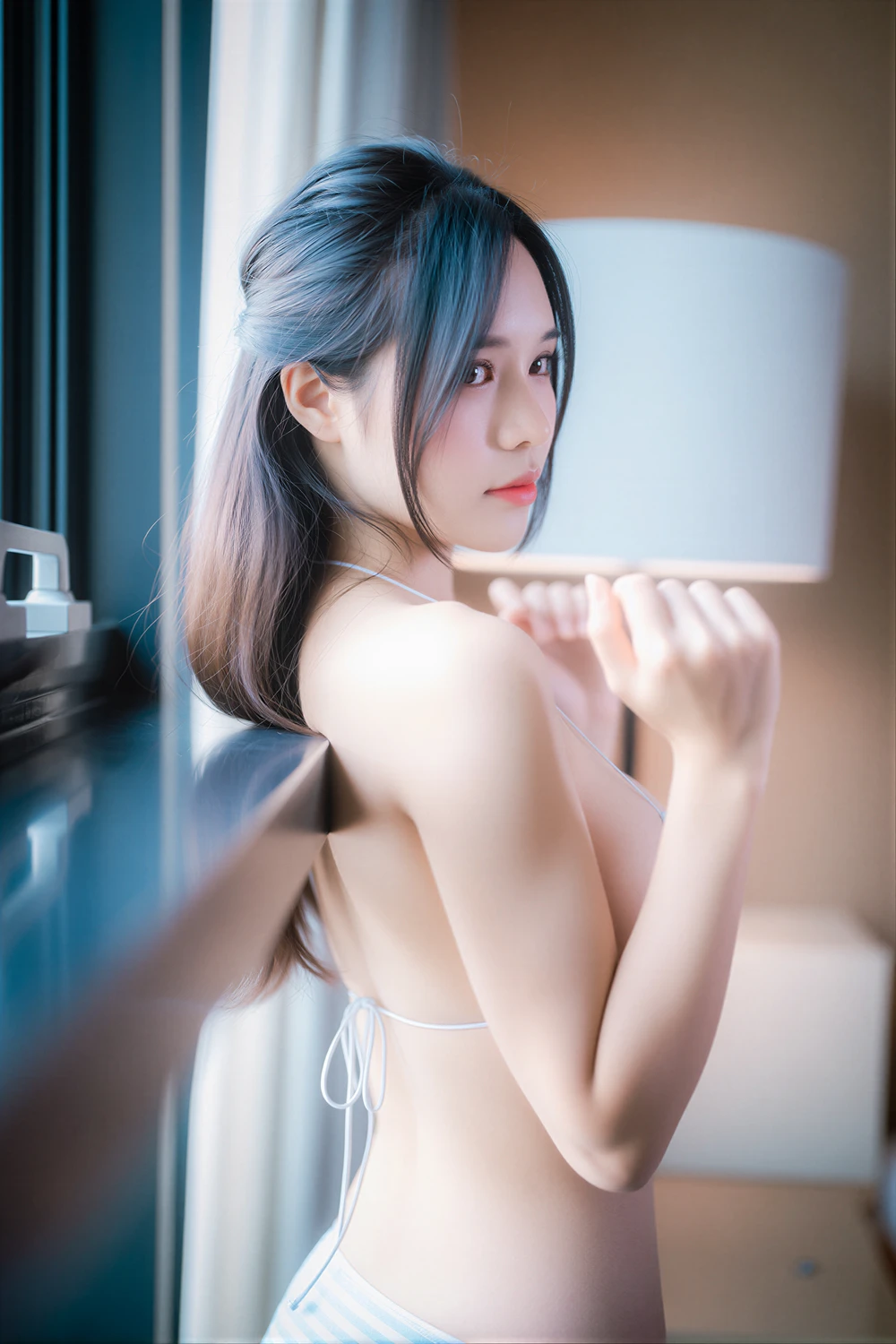 Seoahn 서안 – DJAWA 「Stripes & Straps」 Vol.02の写真 18