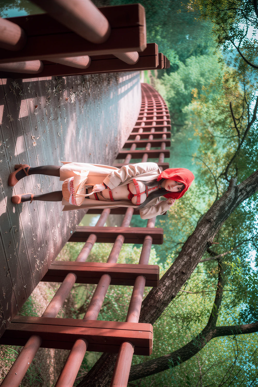 DDiDDi – DJAWA 「Cheeky Red Riding Hood」 Vol.02の写真 40