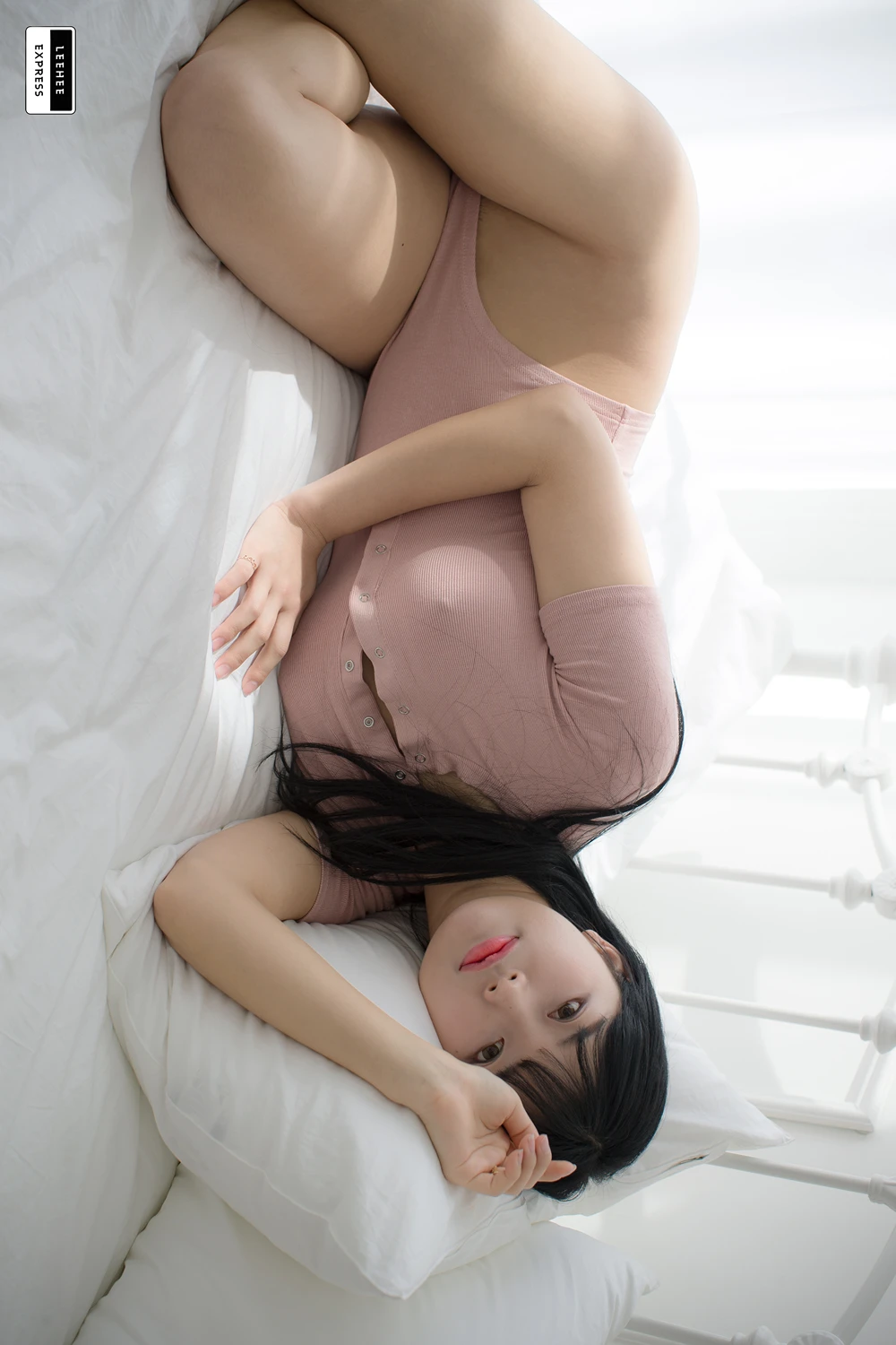 U.Hwa 은유화 – Leehee Express LEHF-017の写真 20