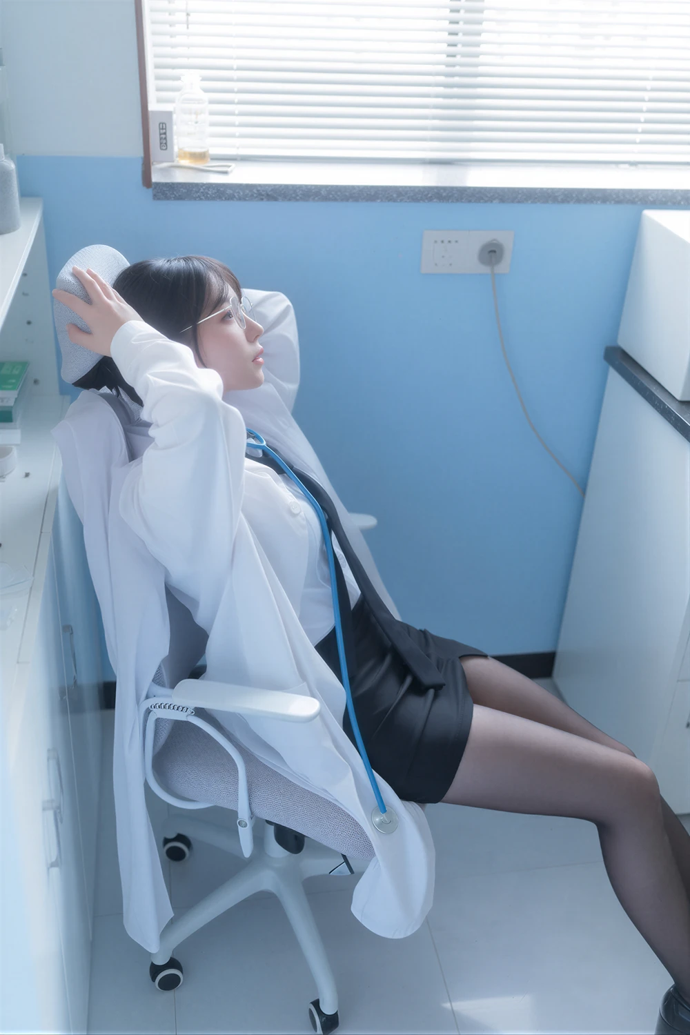 Yeha 예하 – PhotoBook 「School Nurse」の写真 5