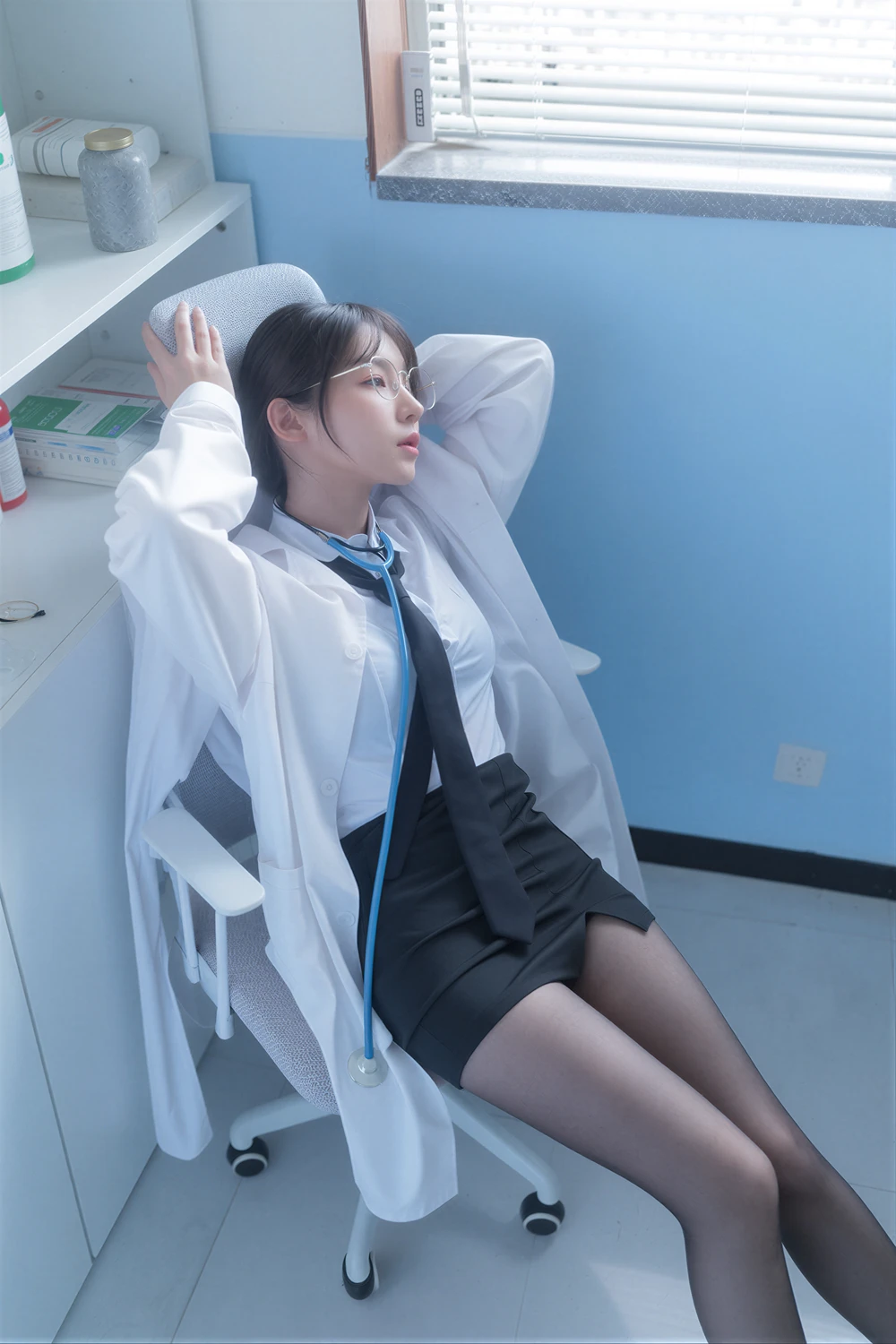 Yeha 예하 – PhotoBook 「School Nurse」の写真 6