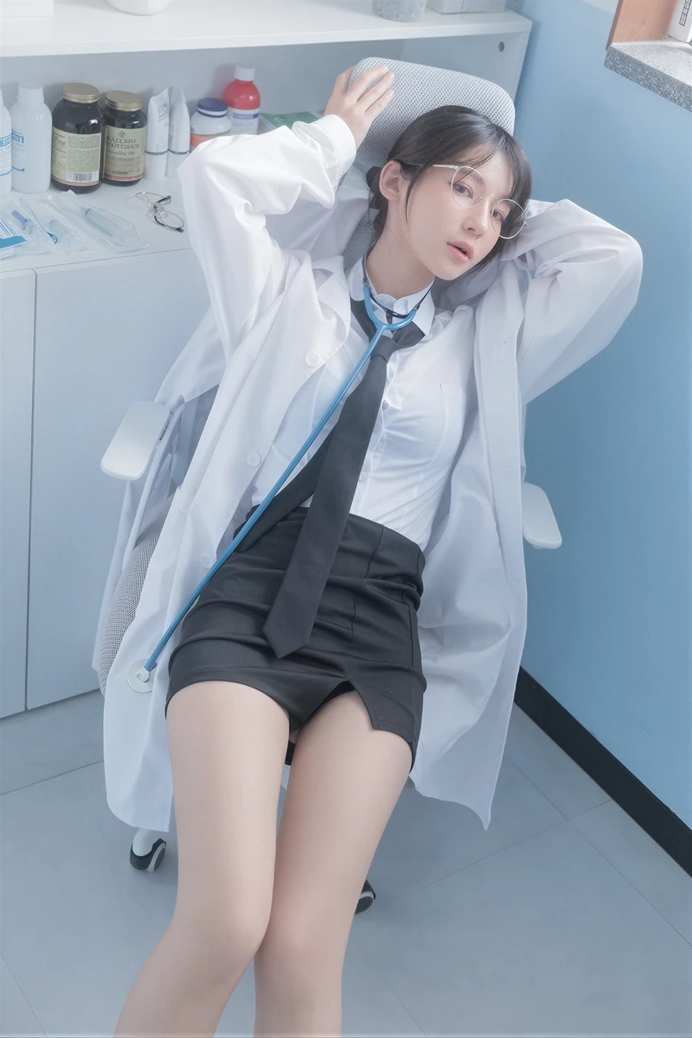 Yeha 예하 – PhotoBook 「School Nurse」の写真 37