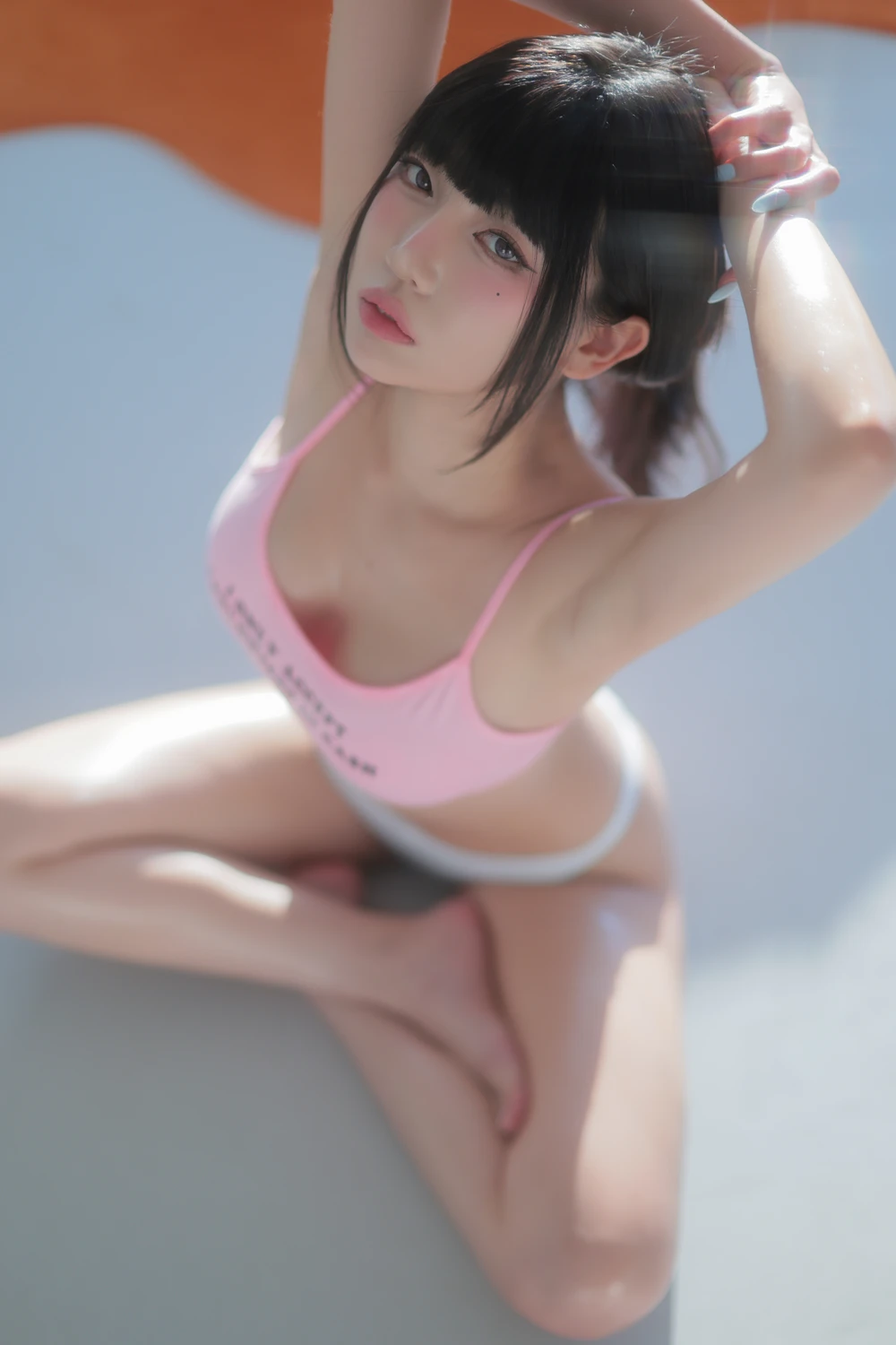 Dongeuran 동그란 – PhotoBook 「Baby Oil」の写真 111