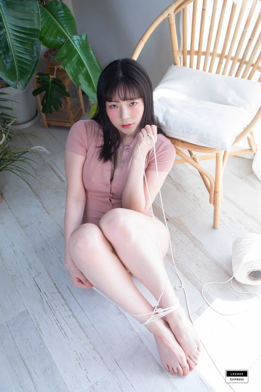 PIA（ピア）ポートレート｜Leehee Express LEND-014の写真 17