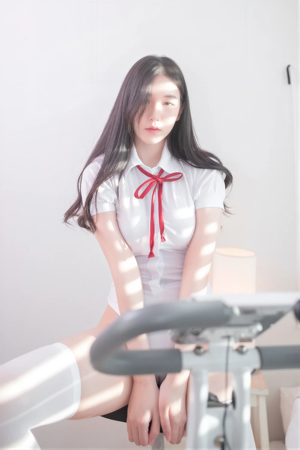 Baebae 베베 – PhotoChips 포토칩스는 Vol.112 No.02の写真 1
