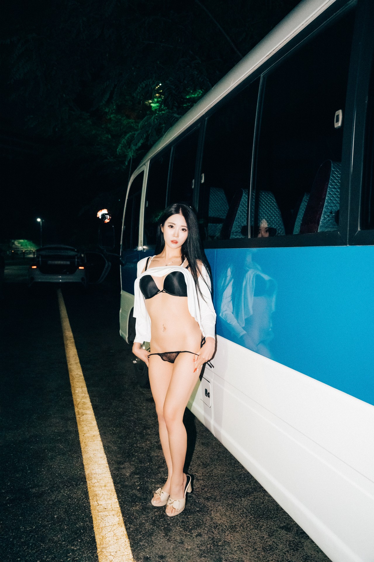 Jeong Bomi 정보미, [Loozy] Night Roads Set.01の写真 19