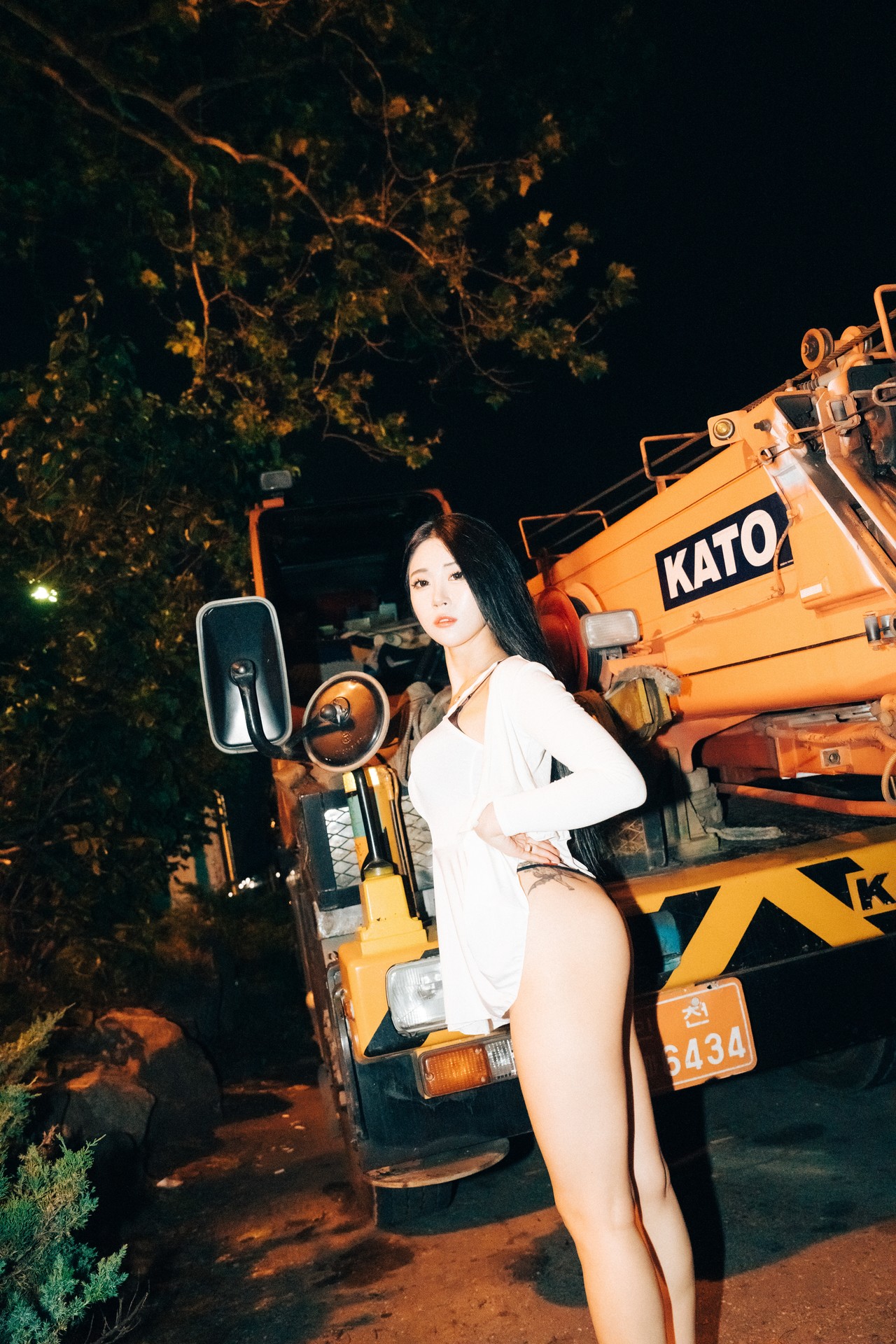 Jeong Bomi 정보미, [Loozy] Night Roads Set.01の写真 25