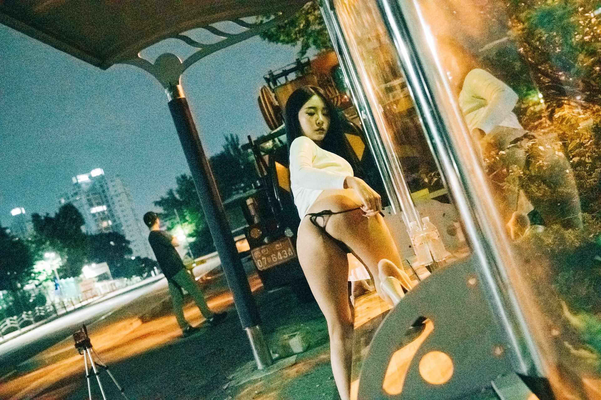 Jeong Bomi 정보미, [Loozy] Night Roads Set.01の写真 30