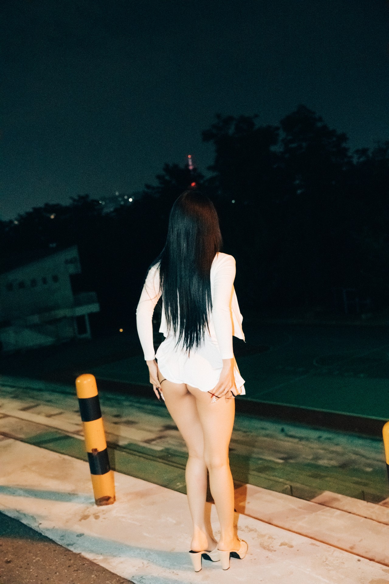 Jeong Bomi 정보미, [Loozy] Night Roads Set.01の写真 33