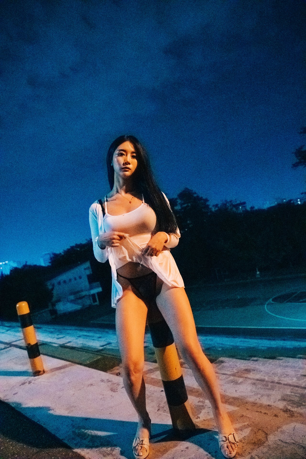 Jeong Bomi 정보미, [Loozy] Night Roads Set.01の写真 36