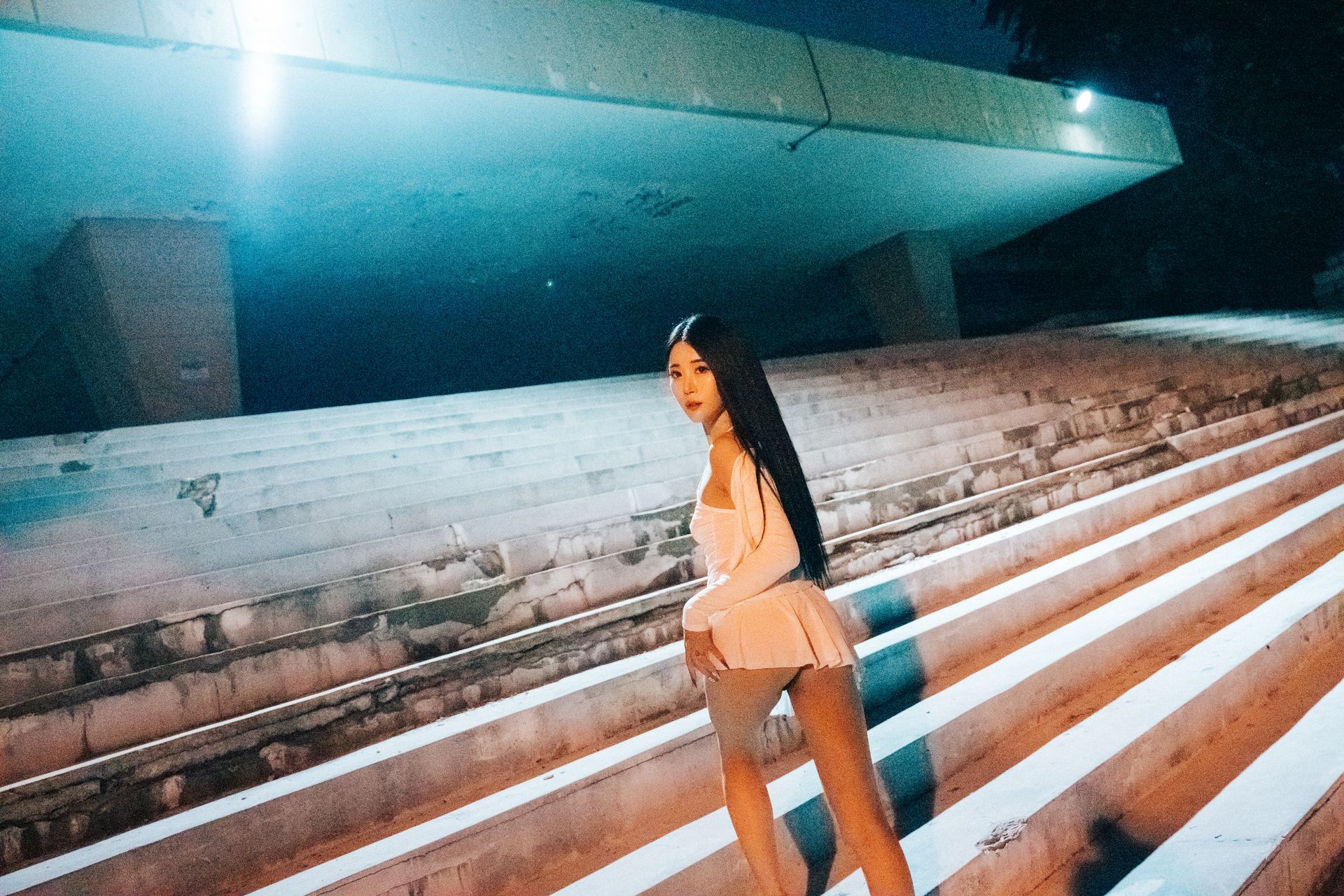 Jeong Bomi 정보미, [Loozy] Night Roads Set.01の写真 45