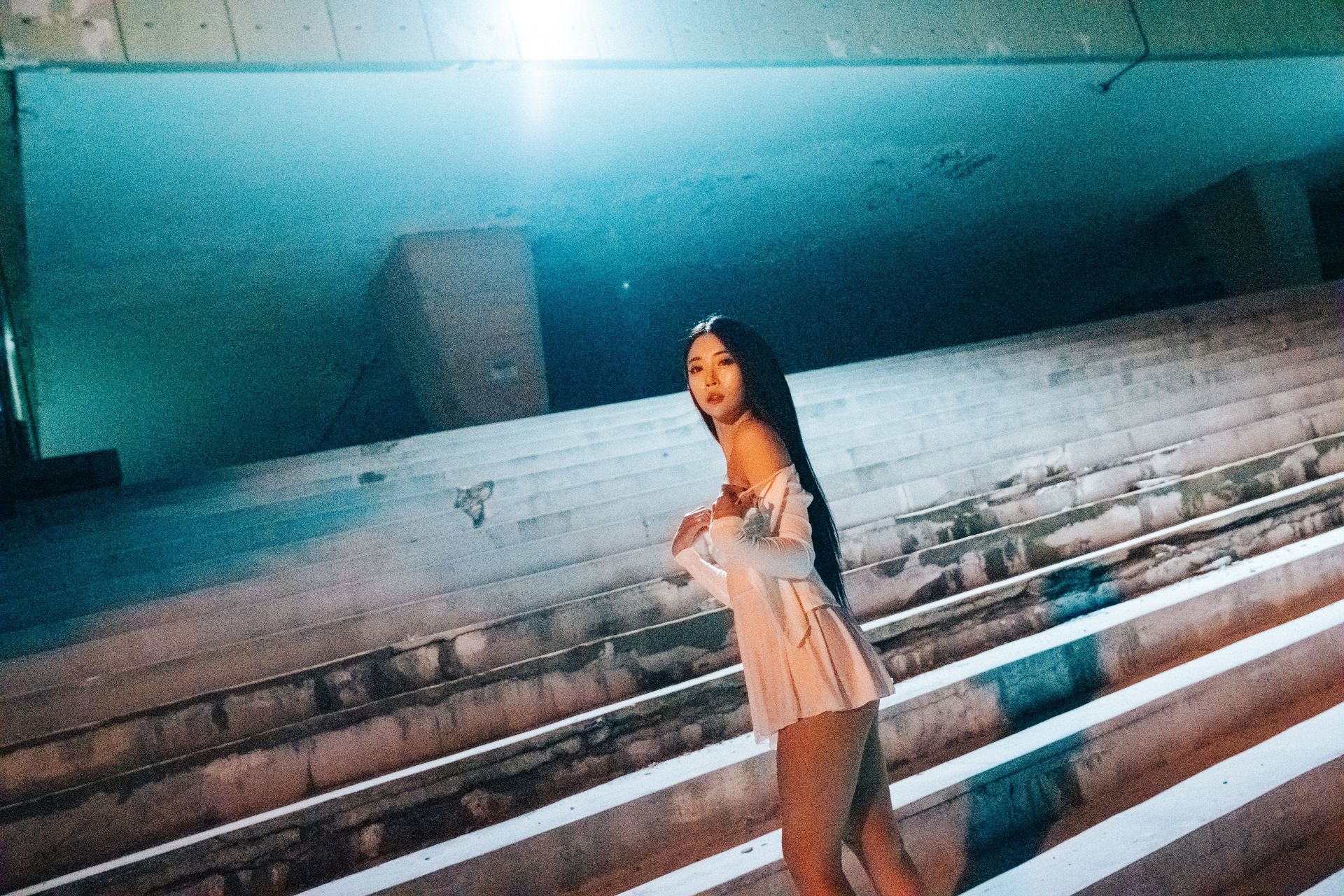 Jeong Bomi 정보미, [Loozy] Night Roads Set.01の写真 48