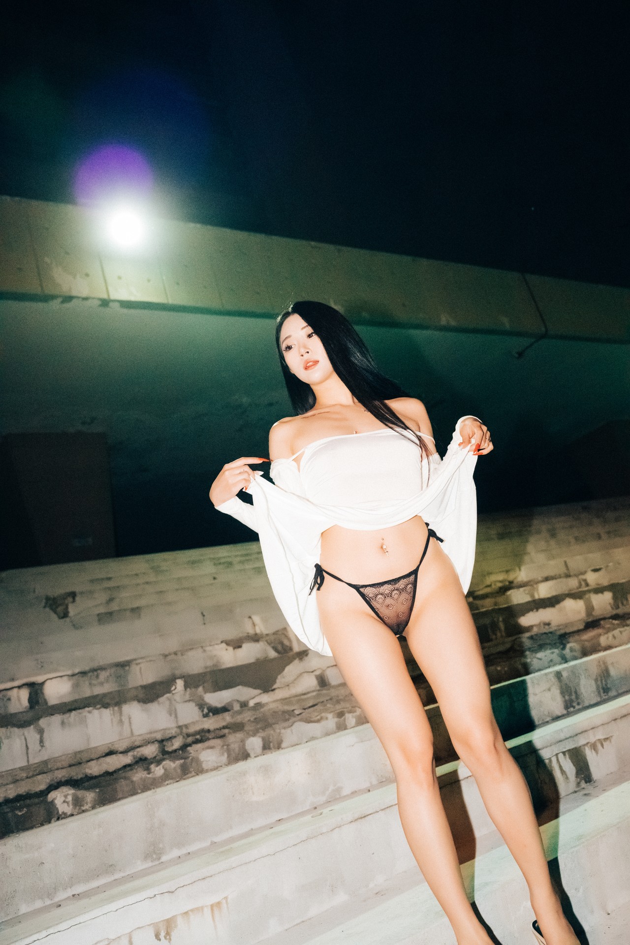 Jeong Bomi 정보미, [Loozy] Night Roads Set.02の写真 3